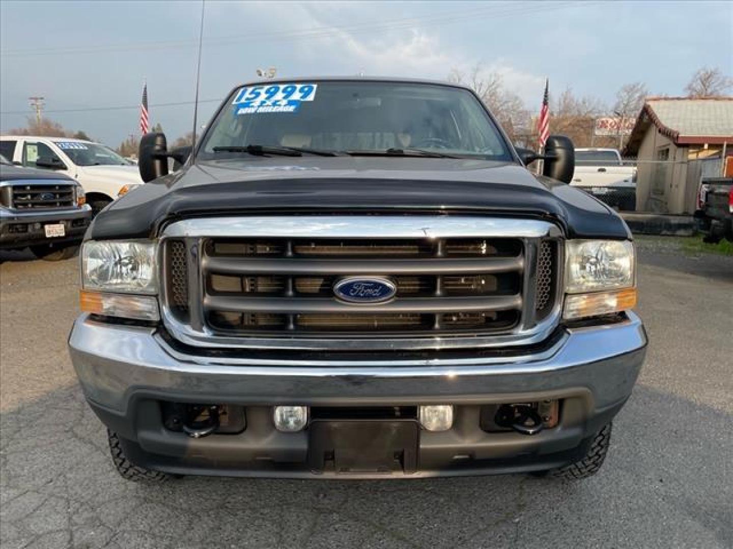 2002 Arizona Beige Clearcoat Metallic Ford F-250 Super Duty XLT (1FTNX21S82E) with an Triton 6.8L V10 310hp 425ft. lbs. Other engine, 4-Speed Automatic transmission, located at 800 Riverside Ave, Roseville, CA, 95678, 916-773-4549 & Toll Free: 866-719-4393, 38.732265, -121.291039 - 4X4 SUPER CAB XLT 88K MILES NEW TIRES ONE OWNER CLEAN CARFAX - Photo#7