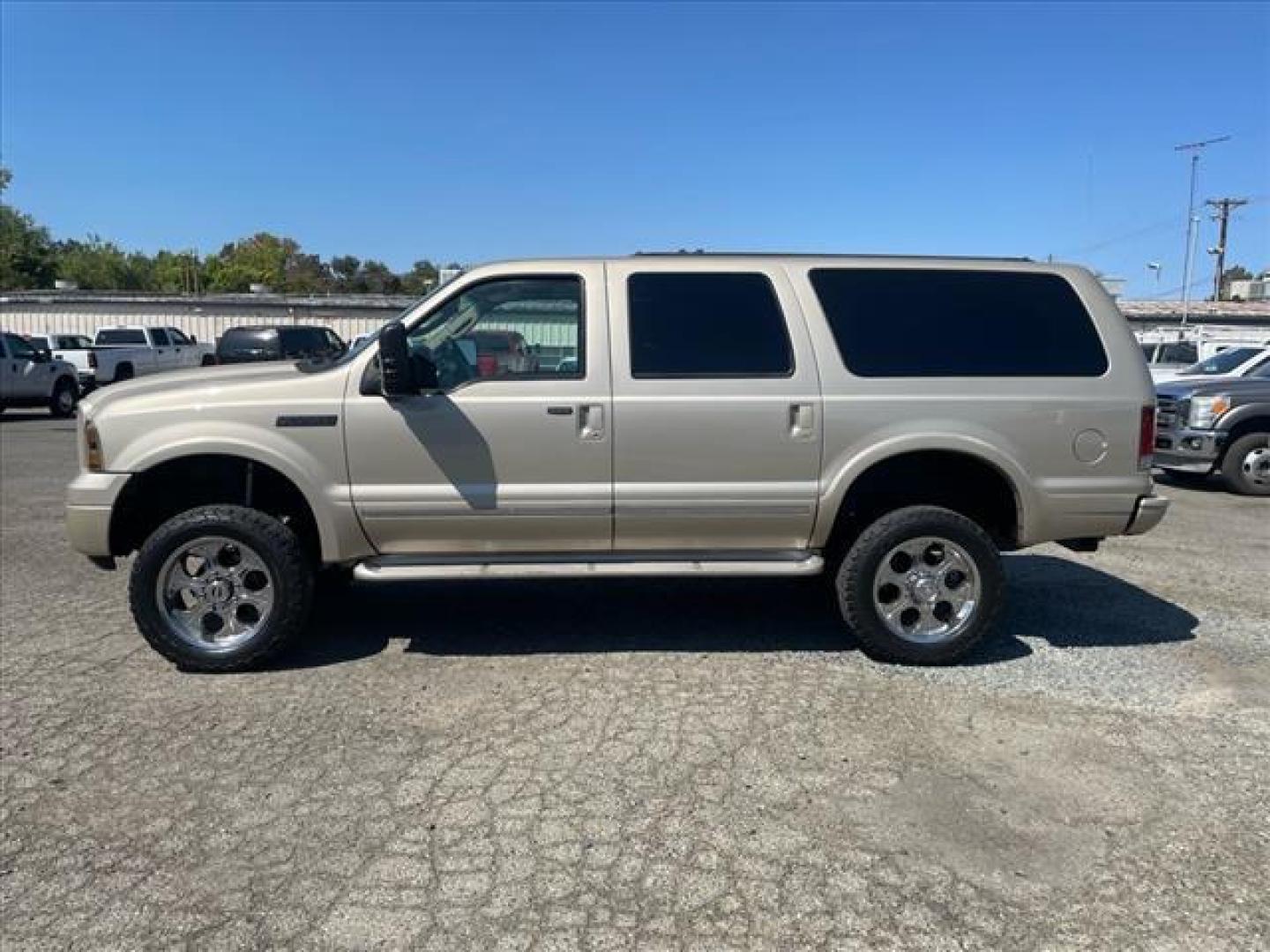 2005 Pueblo Gold Clearcoat Metallic Ford Excursion Limited (1FMSU43P35E) with an 6.0L Power Stroke 6.0L Diesel Turbo V8 325hp 560ft. lbs. Common Rail Direct Injection engine, 5-Speed Automatic transmission, located at 800 Riverside Ave, Roseville, CA, 95678, 916-773-4549 & Toll Free: 866-719-4393, 38.732265, -121.291039 - DIESEL 4X4 LIMITED DVD CLEAN CARFAX - Photo#1