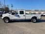 2006 Oxford White Clearcoat Ford F-350 Super Duty XLT (1FTWW31P26E) with an 6.0L Power Stroke 6.0L Diesel Turbo V8 325hp 560ft. lbs. Direct Injection engine, 5-Speed Automatic transmission, located at 800 Riverside Ave, Roseville, CA, 95678, 916-773-4549 & Toll Free: 866-719-4393, 38.732265, -121.291039 - DIESEL CREW CAB 4X4 XLT - Photo#4