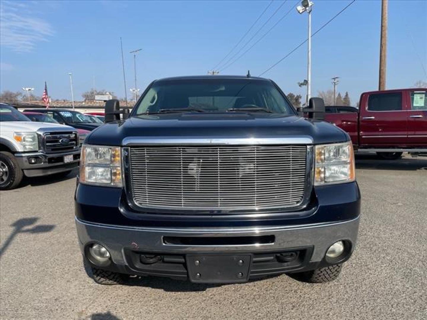 2008 Deep Blue Metallic GMC Sierra 2500HD SLE1 (1GTHK23628F) with an 6.6L Duramax 6.6L Diesel Turbo V8 365hp 660ft. lbs. Common Rail Direct Injection engine, Allison 1000 6-Speed Shiftable Automatic transmission, located at 800 Riverside Ave, Roseville, CA, 95678, 916-773-4549 & Toll Free: 866-719-4393, 38.732265, -121.291039 - DURAMAX DIESEL CREW CAB 4X4 SLE ALLISON TRANSMISSION CLEAN CARFAX - Photo#8