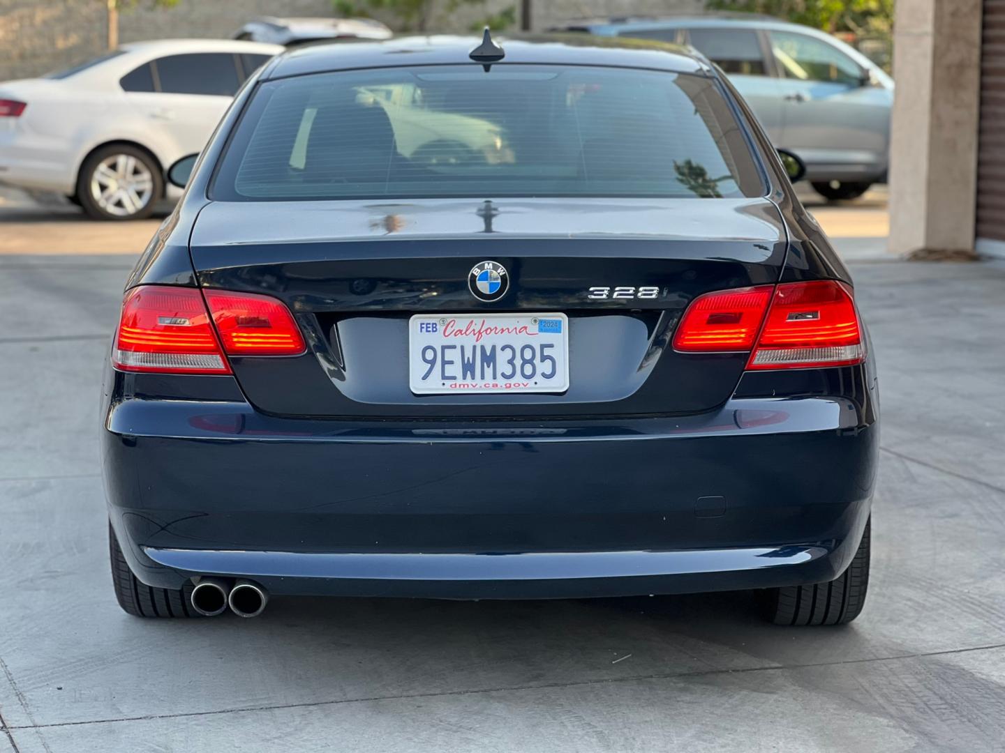 2009 BLACK /Gray BMW 3-Series 328xi Coupe (WBAWC33539P) with an 3.0L L6 DOHC 24V engine, Automatic transmission, located at 30 S. Berkeley Avenue, Pasadena, CA, 91107, (626) 248-7567, 34.145447, -118.109398 - Low Miles!! Leather Seats!!! X-DRIVE!! This 2009 BMW 3-Series 328xi Coupe looks and drives well. Bad Credit? We can help! We are the bank. All our cars are thoroughly inspected and reconditioned by our technicians. FREE CARFAX report. Stop by or call to speak with our friendly staff. Whether you h - Photo#1