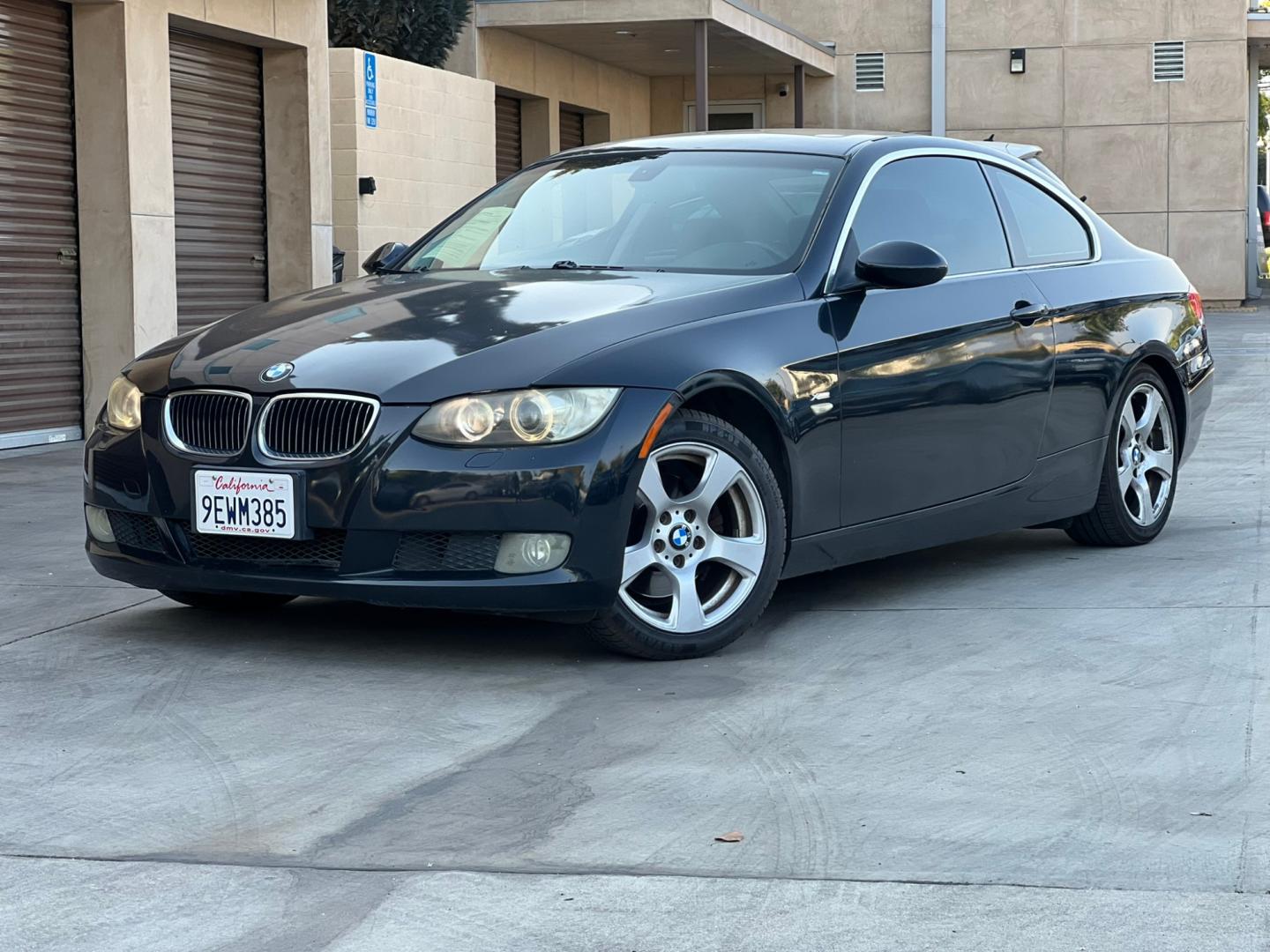 2009 BLACK /Gray BMW 3-Series 328xi Coupe (WBAWC33539P) with an 3.0L L6 DOHC 24V engine, Automatic transmission, located at 30 S. Berkeley Avenue, Pasadena, CA, 91107, (626) 248-7567, 34.145447, -118.109398 - Low Miles!! Leather Seats!!! X-DRIVE!! This 2009 BMW 3-Series 328xi Coupe looks and drives well. Bad Credit? We can help! We are the bank. All our cars are thoroughly inspected and reconditioned by our technicians. FREE CARFAX report. Stop by or call to speak with our friendly staff. Whether you h - Photo#0