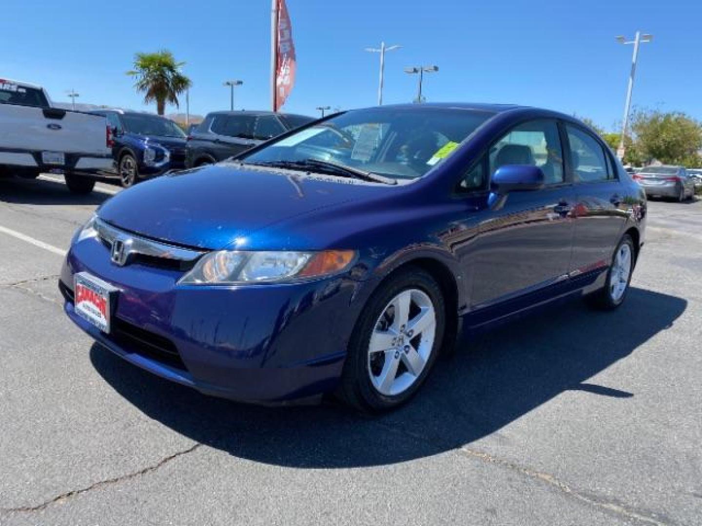 2009 SILVER Honda Civic Sedan (19XFA16589E) with an 4-Cyl VTEC 1.8 Liter engine, Automatic 5-Spd w/Overdrive transmission, located at 412 Auto Vista Drive, Palmdale, 93551, (661) 945-0620, 34.592636, -118.136681 - Photo#3