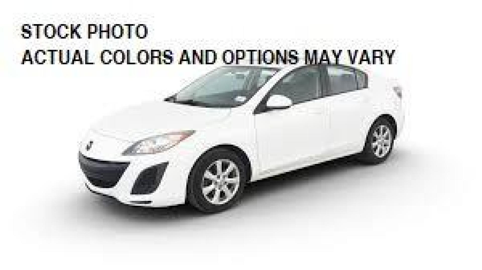 2011 WHITE Mazda Mazda3 (JM1BL1U64B1) with an 4-Cyl 2.5 Liter engine, Automatic 5-Spd w/Overdrive transmission, located at 412 Auto Vista Drive, Palmdale, 93551, (661) 945-0620, 34.592636, -118.136681 - Photo#0