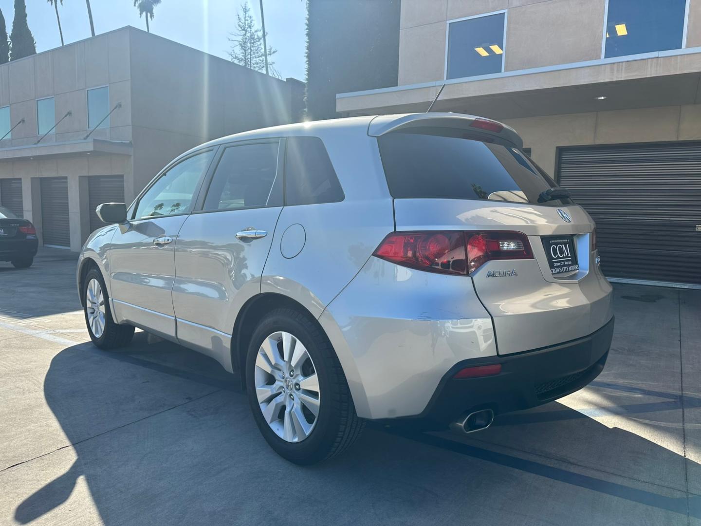 2012 /Gray Acura RDX 5-Spd AT (5J8TB2H29CA) with an 2.3L L4 DOHC 16V engine, 5-Speed Automatic transmission, located at 30 S. Berkeley Avenue, Pasadena, CA, 91107, (626) 248-7567, 34.145447, -118.109398 - Leather! Moon-Roof! The 2012 Acura RDX, often found among the finest pre-owned autos in Altadena, stands as a testament to luxury blended seamlessly with performance. With Pasadena streets serving as the backdrop, this SUV has consistently proven to be the vehicle of choice for those who don't just - Photo#4