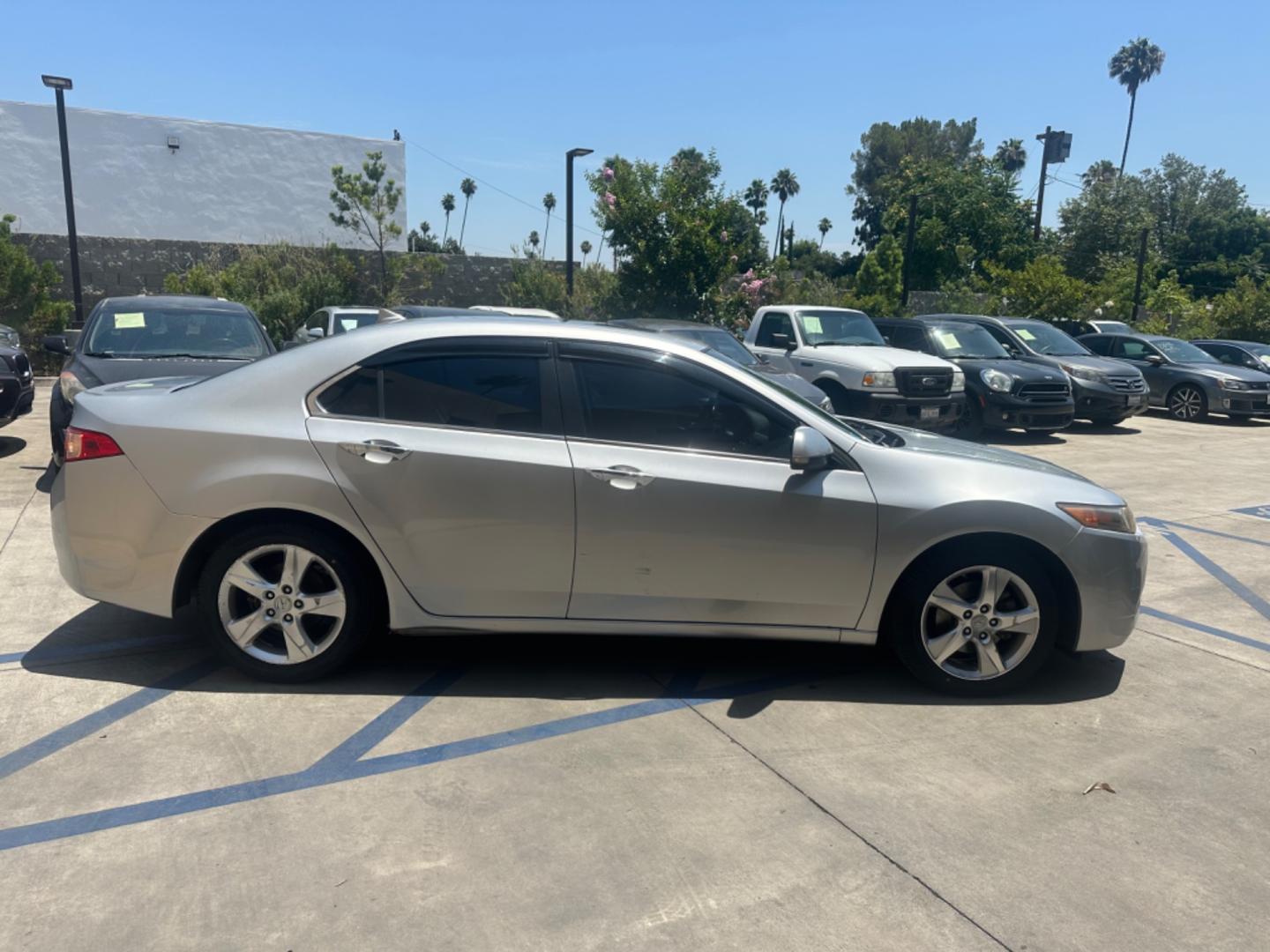 2012 Silver Metallic /Gray Acura TSX 5-Speed AT (JH4CU2F4XCC) with an 2.4L L4 DOHC 16V engine, 5-Speed Automatic transmission, located at 30 S. Berkeley Avenue, Pasadena, CA, 91107, (626) 248-7567, 34.145447, -118.109398 - Bluetooth Connection! Moon-roof! new tires! Low Miles! This 2012 Acura TSX 5-Speed AT looks and drives good. Bad credit? We can help! We are the bank. All our cars are thoroughly inspected and reconditioned by our technicians. FREE CARFAX report. Stop by or call to speak with our friendly staff. W - Photo#5