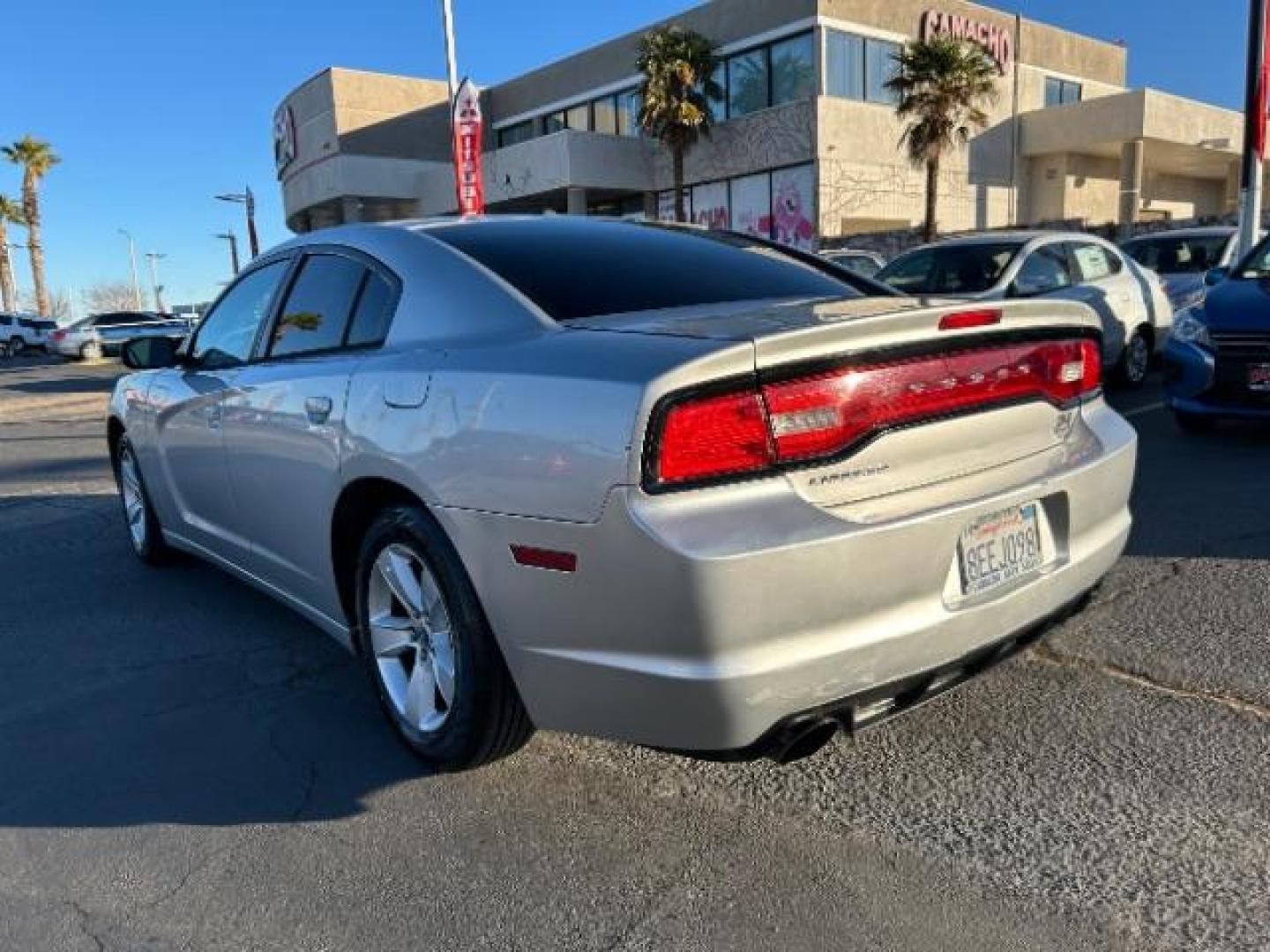 2012 SILVER Dodge Charger (2C3CDXHG7CH) with an V6 3.6 Liter engine, Automatic 8-Spd transmission, located at 412 Auto Vista Drive, Palmdale, 93551, (661) 945-0620, 34.592636, -118.136681 - Photo#4