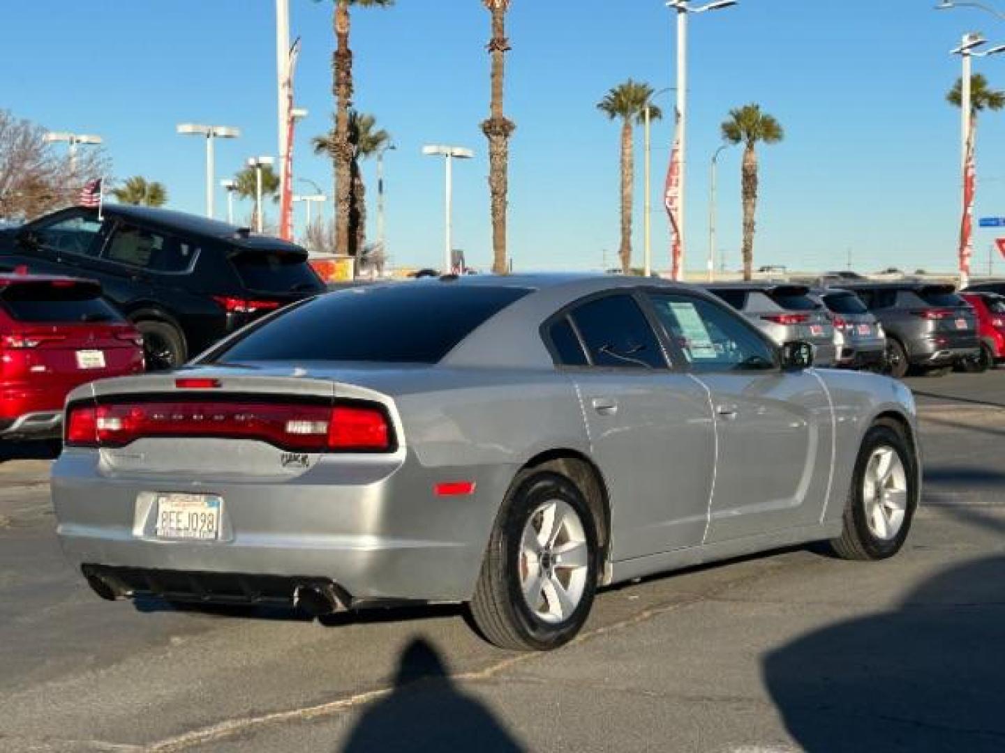 2012 SILVER Dodge Charger (2C3CDXHG7CH) with an V6 3.6 Liter engine, Automatic 8-Spd transmission, located at 412 Auto Vista Drive, Palmdale, 93551, (661) 945-0620, 34.592636, -118.136681 - Photo#6