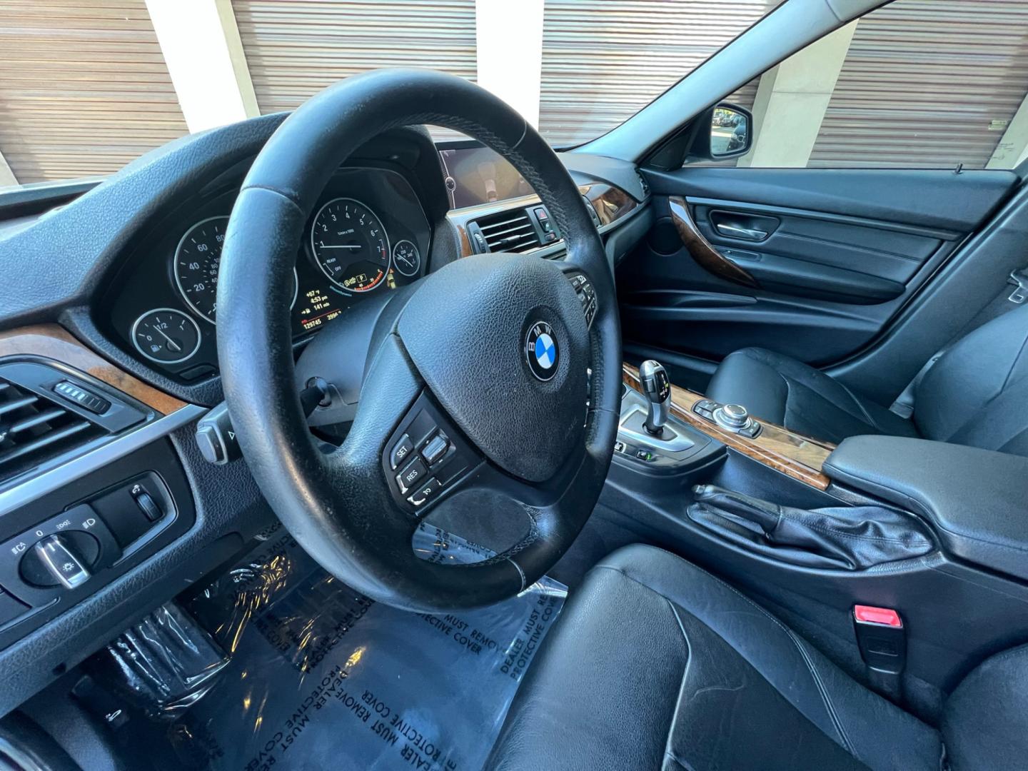 2013 BLUE /black leather BMW 3-Series 328i Sedan (WBA3A5C58DF) with an 2.0L L4 DOHC 16V engine, 8-Speed Automatic transmission, located at 30 S. Berkeley Avenue, Pasadena, CA, 91107, (626) 248-7567, 34.145447, -118.109398 - Looking for a luxurious and high-performing car that comes loaded with all the latest features? Look no further than the 2013 BMW 3-Series 328i Sedan, available at Crown City Motors. This stunning sedan is not only a head-turner on the road, but it also comes with all the latest features that you co - Photo#10