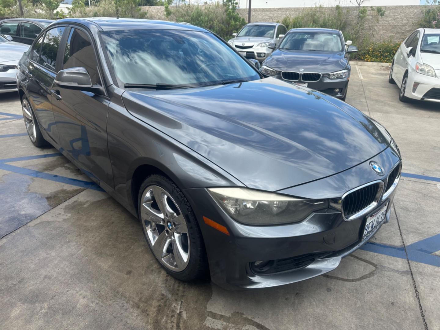 2013 Gray /TAN BMW 3-Series 328i Sedan (WBA3A5C52DJ) with an 2.0L L4 DOHC 16V engine, AUTOMATIC transmission, located at 30 S. Berkeley Avenue, Pasadena, CA, 91107, (626) 248-7567, 34.145447, -118.109398 - Leather Seats! New Tires! Low Miles! This 2013 BMW 3-Series looks and drives good! Bad credit? We can help! We are the bank. All our cars are thoroughly inspected and reconditioned by our technicians. FREE CARFAX report. Stop by or call to speak with our friendly staff. Whether you have bad credit, - Photo#5