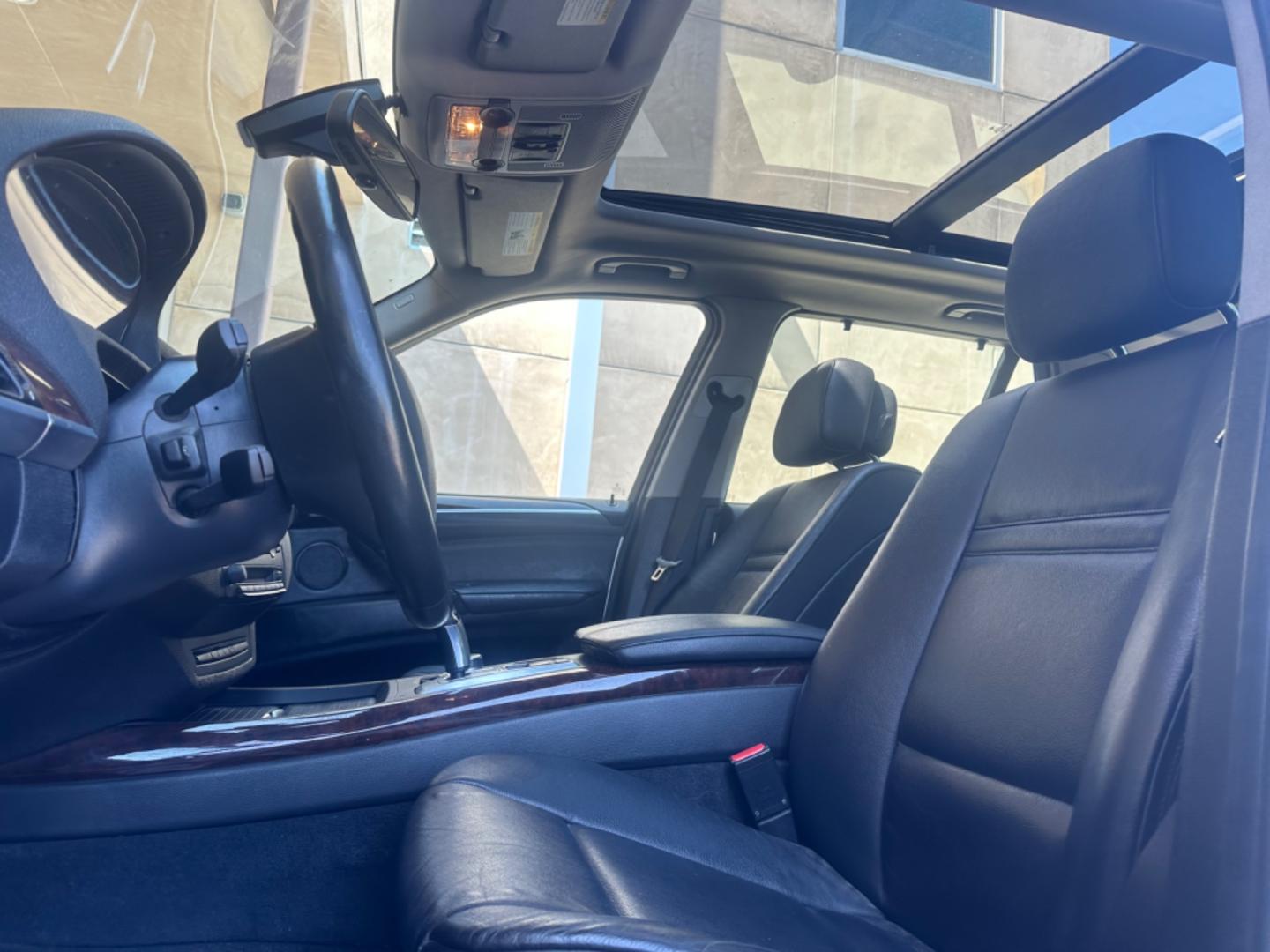 2013 Platinum Bronze Metallic /Black BMW X5 Leather (5UXZV4C59D0) with an 3.0 engine, Automatic transmission, located at 30 S. Berkeley Avenue, Pasadena, CA, 91107, (626) 248-7567, 34.145447, -118.109398 - Photo#15