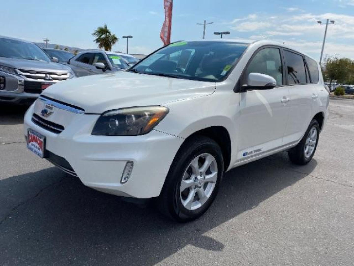 2013 WHITE Toyota RAV4 EV (2T3YL4DV2DW) with an AC Electric Motor engine, Single-Speed Fixed Gear transmission, located at 412 Auto Vista Drive, Palmdale, 93551, (661) 945-0620, 34.592636, -118.136681 - Photo#2