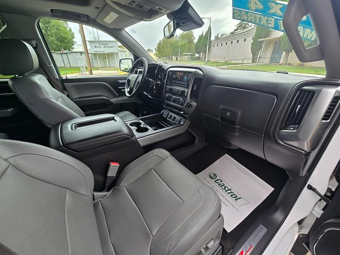 2014 WHITE Chevrolet Silverado 1500 4WD (3GCUKSEC1EG) with an V8 EcoTec3 Flex Fuel 5.3L engine, Auto 6-Spd HD Overdrive transmission, located at 246 E Walker St., Orland, 95963, (530) 865-5800, 39.747589, -122.178398 - Photo#15