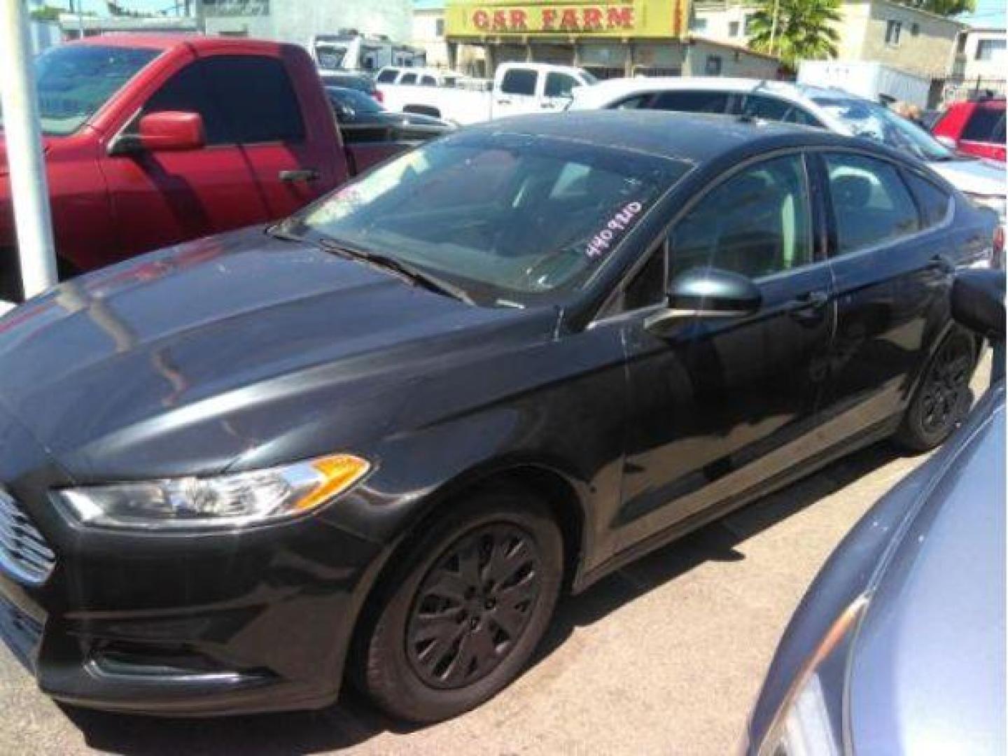 2014 BLACK Ford Fusion (3FA6P0G76ER) with an 4-Cyl 2.5 Liter engine, Automatic 6-Spd transmission, located at 412 Auto Vista Drive, Palmdale, 93551, (661) 945-0620, 34.592636, -118.136681 - Photo#0