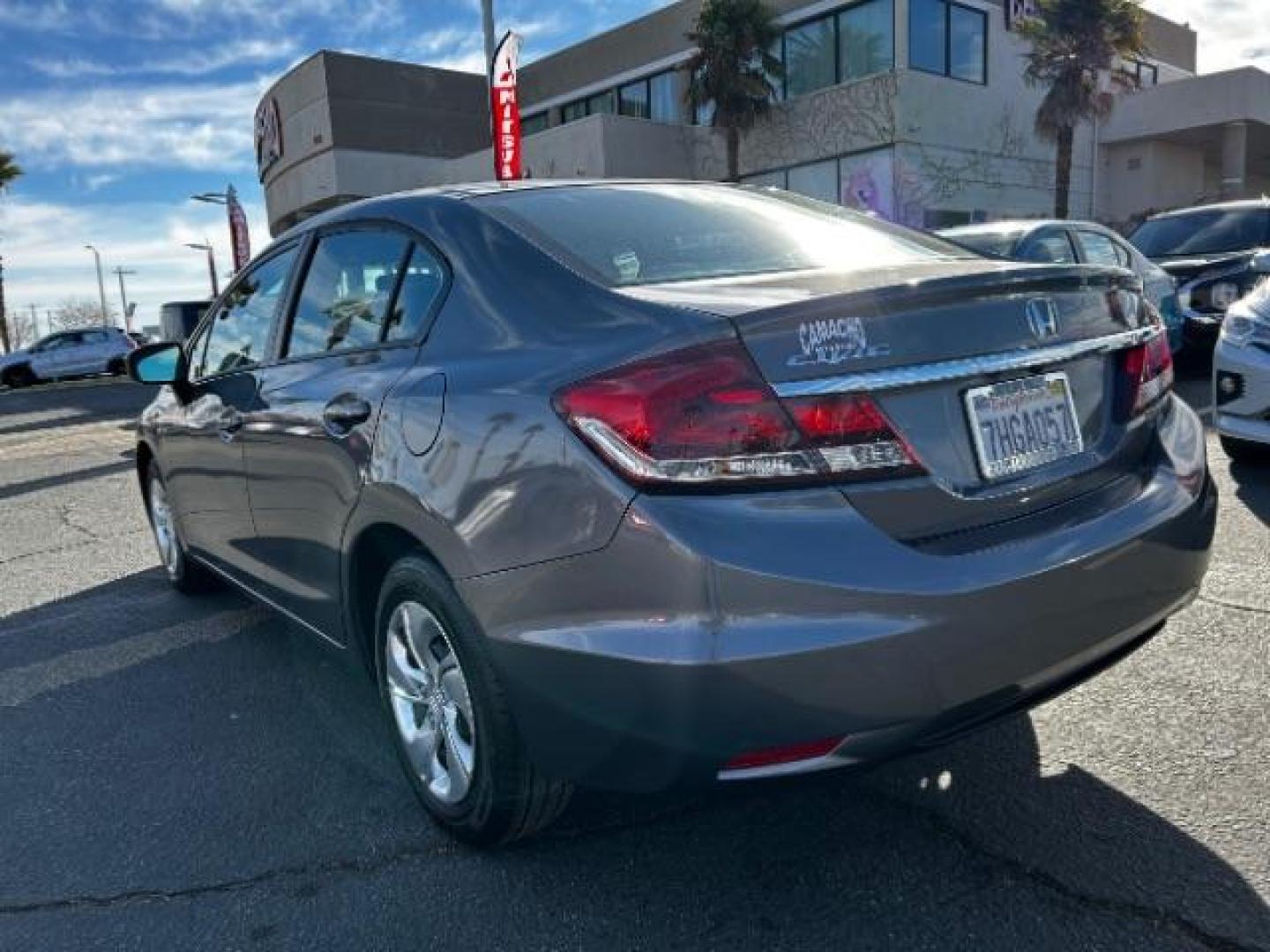 2014 GRAY Honda Civic Sedan (19XFB2F53EE) with an 4-Cyl 1.8 Liter engine, Automatic CVT transmission, located at 412 Auto Vista Drive, Palmdale, 93551, (661) 945-0620, 34.592636, -118.136681 - Photo#4