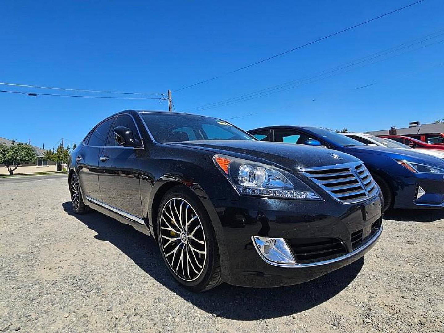 2014 BLACK Hyundai Equus (KMHGH4JH2EU) with an V8 5.0 Liter engine, Auto 8-Spd w/Shiftronic transmission, located at 246 E Walker St., Orland, 95963, (530) 865-5800, 39.747589, -122.178398 - Photo#1