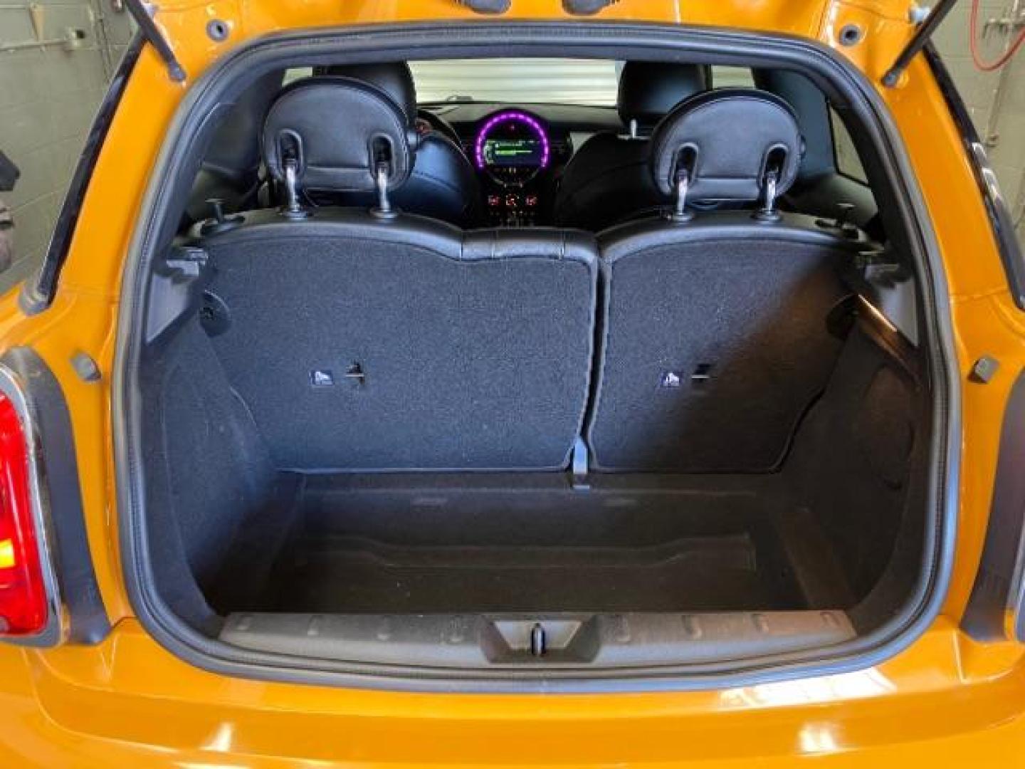 2014 ORANGE MINI Cooper Hardtop (WMWXM7C55ET) with an 4-Cyl Turbo 2.0 Liter engine, Automatic transmission, located at 412 Auto Vista Drive, Palmdale, 93551, (661) 945-0620, 34.592636, -118.136681 - Photo#23