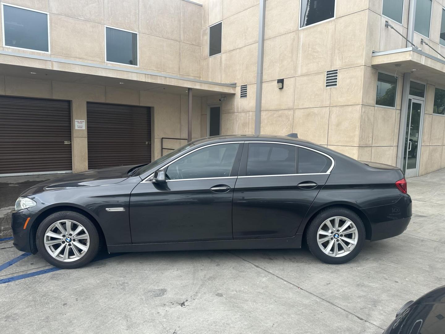 2015 Space Gray Metallic /Black BMW 5-Series Leather (WBA5A5C50FD) with an 2.0 engine, Automatic transmission, located at 30 S. Berkeley Avenue, Pasadena, CA, 91107, (626) 248-7567, 34.145447, -118.109398 - Crown City Motors is a used “Buy Here Pay Here” car dealer in Pasadena CA. “Buy Here Pay Here” financing, means that when you purchase your vehicle from our dealership, that you make the payments to the dealership as well. We do not need the banks approval to get you approved for a used auto - Photo#1