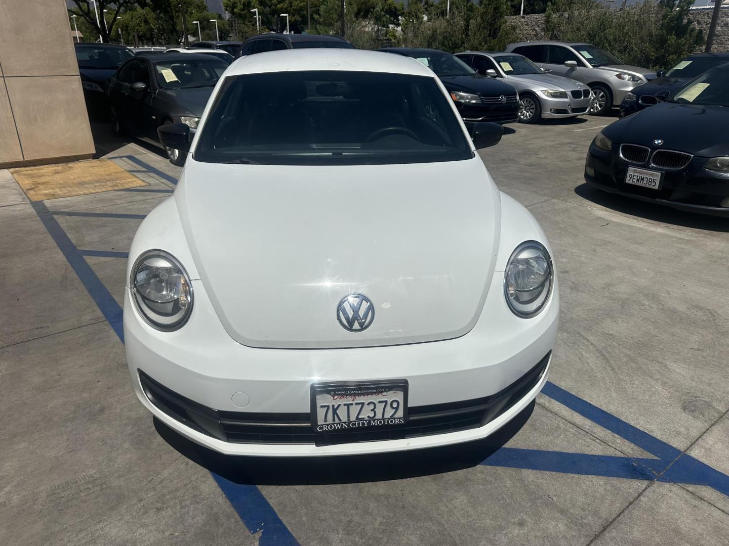 2015 /BLACK Volkswagen Beetle 1.8T (3VWF17AT2FM) with an 1.8L L4 DOHC 16V engine, 6-Speed Automatic transmission, located at 30 S. Berkeley Avenue, Pasadena, CA, 91107, (626) 248-7567, 34.145447, -118.109398 - New Tires! Good MPG! Looks and Drives well! Bad credit? We can help! We are the bank. All our cars are thoroughly inspected and reconditioned by our technicians. FREE CARFAX report. Stop by or call to speak with our friendly staff. Whether you have bad credit, no credit, bankruptcy, or repossessio - Photo#7