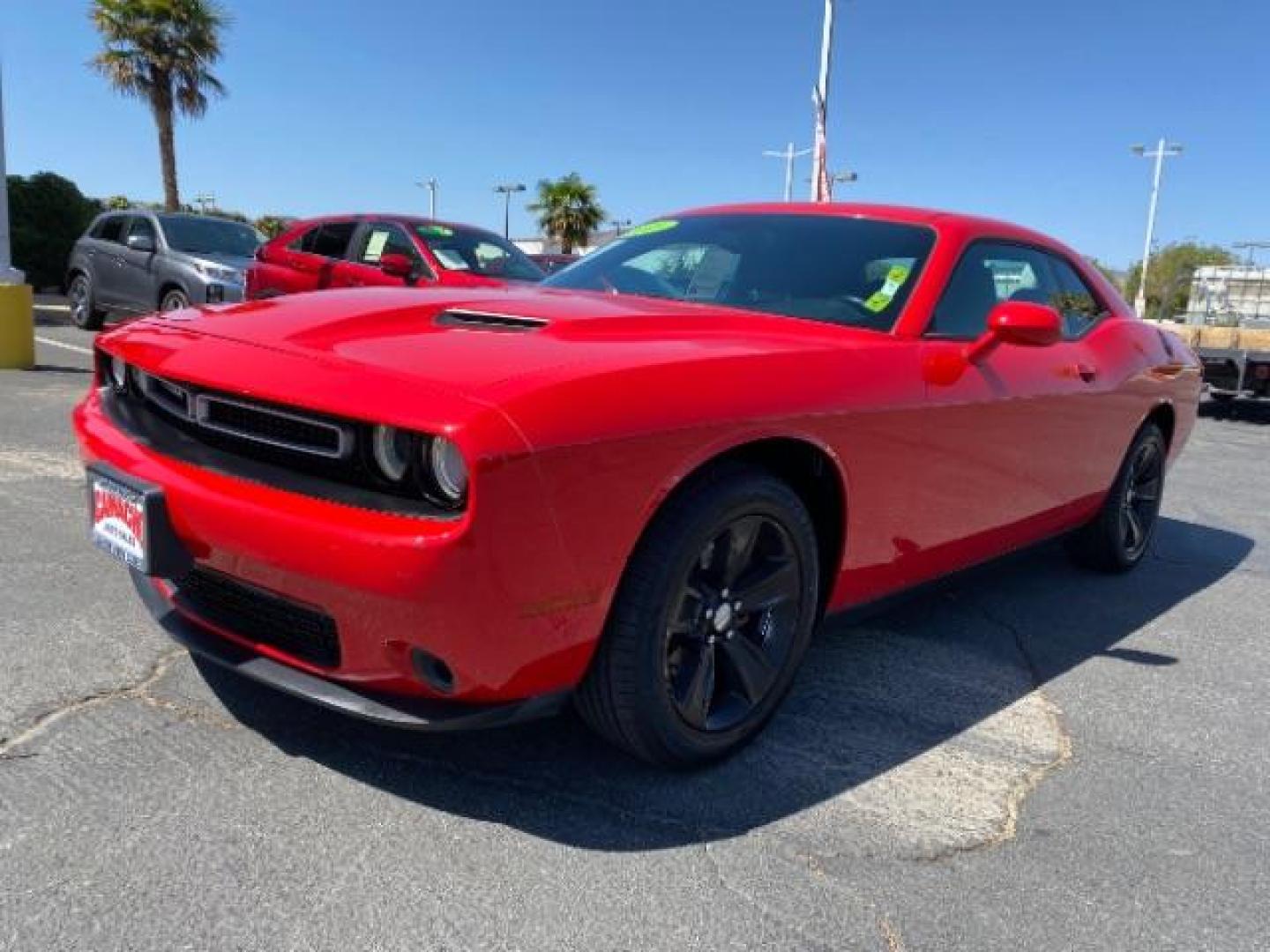 2015 RED Dodge Challenger (2C3CDZAG2FH) with an V6 3.6 Liter engine, Automatic 8-Spd transmission, located at 412 Auto Vista Drive, Palmdale, 93551, (661) 945-0620, 34.592636, -118.136681 - Photo#26