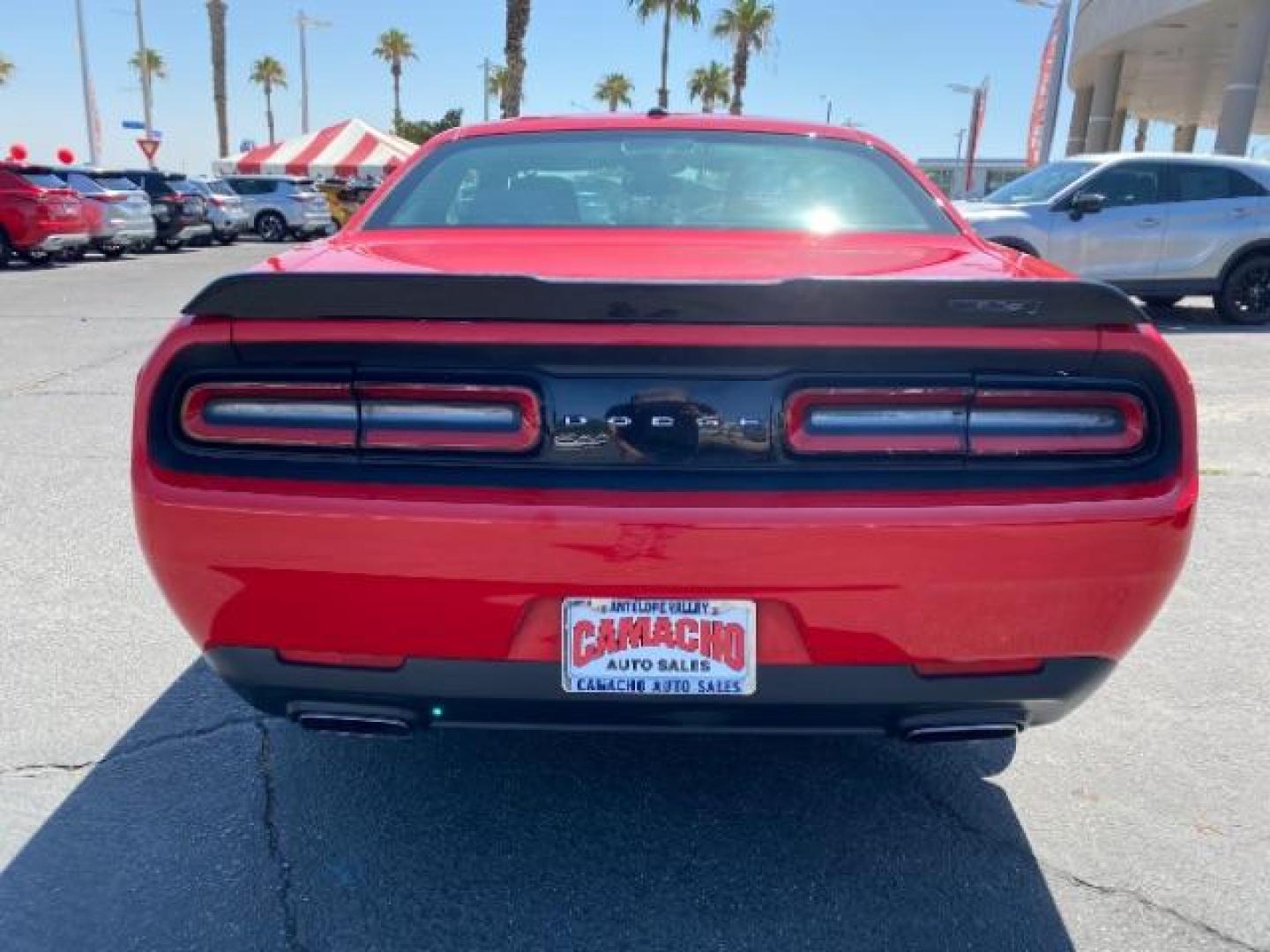 2015 RED Dodge Challenger (2C3CDZAG2FH) with an V6 3.6 Liter engine, Automatic 8-Spd transmission, located at 412 Auto Vista Drive, Palmdale, 93551, (661) 945-0620, 34.592636, -118.136681 - Photo#29