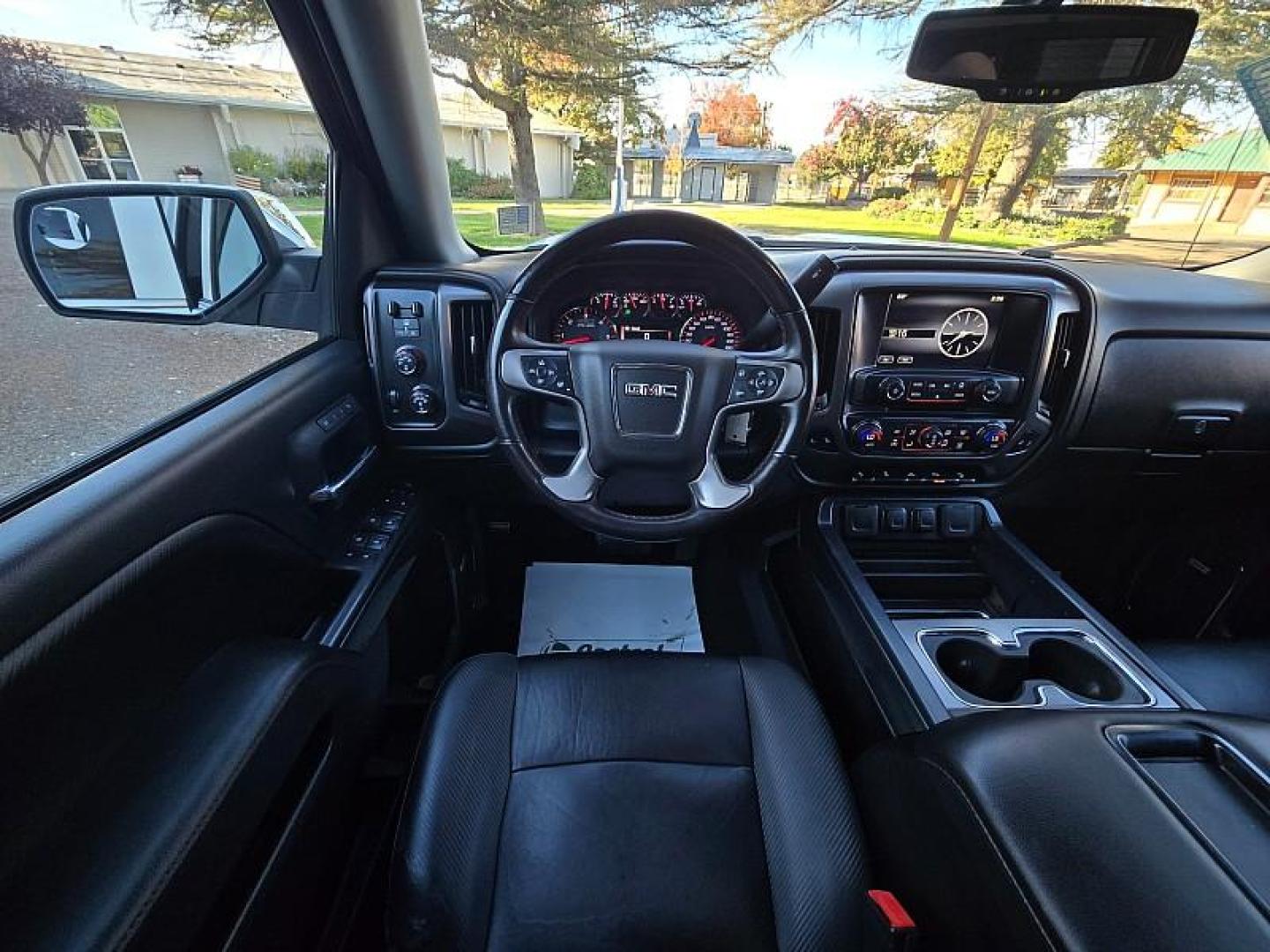 2015 WHITE GMC Sierra 1500 4WD (1GTV2VEC1FZ) , Automatic transmission, located at 246 E Walker St., Orland, 95963, (530) 865-5800, 39.747589, -122.178398 - Photo#18