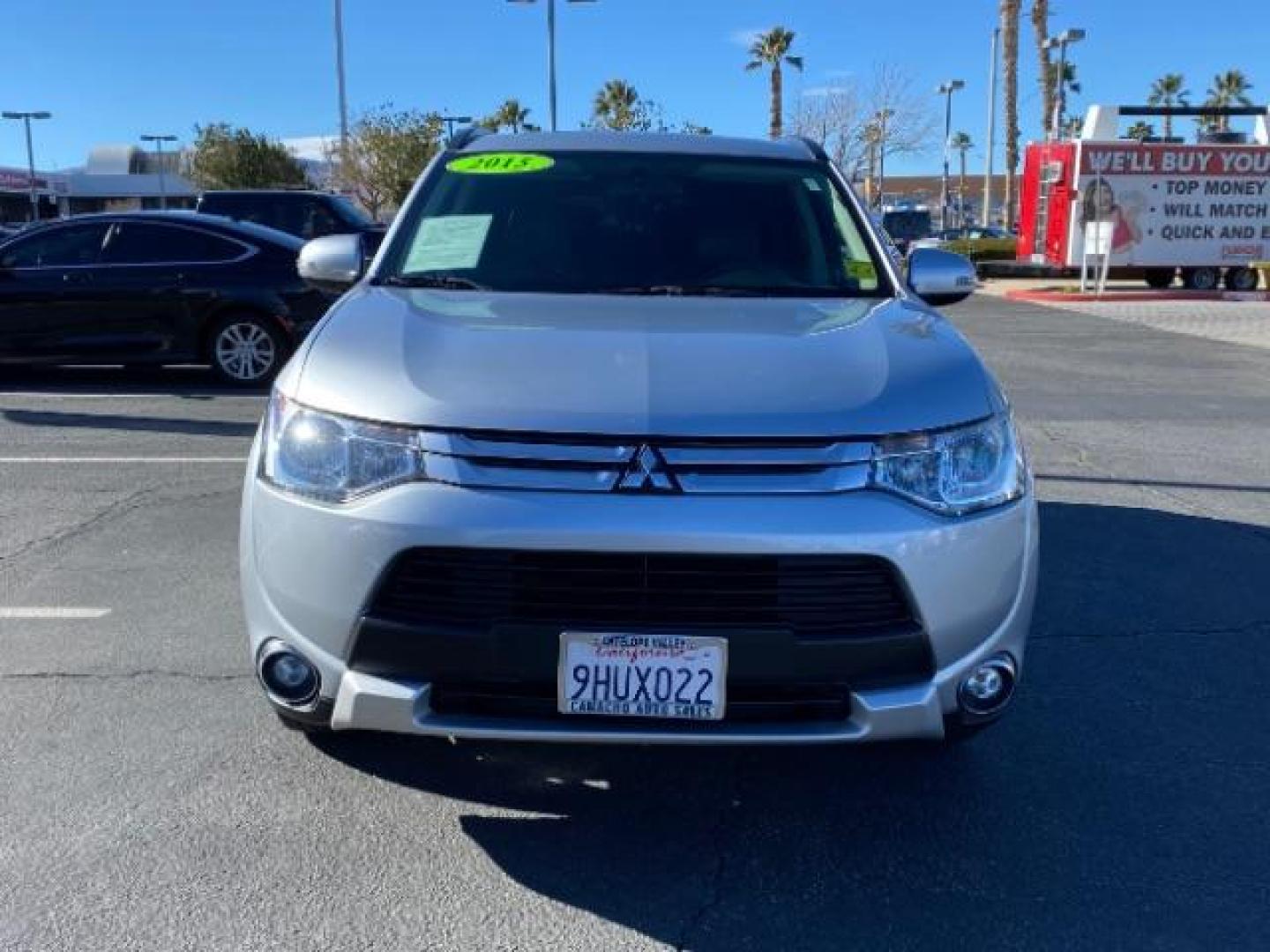 2015 SILVER Mitsubishi Outlander (JA4AD3A39FZ) with an 4-Cyl 2.4 Liter engine, Automatic CVT transmission, located at 412 Auto Vista Drive, Palmdale, 93551, (661) 945-0620, 34.592636, -118.136681 - Photo#17