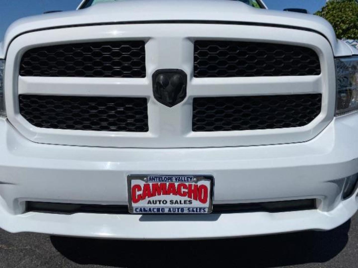 2015 WHITE Ram 1500 2WD (1C6RR6FT9FS) with an 8-Cyl 5.7 Liter engine, Automatic transmission, located at 412 Auto Vista Drive, Palmdale, 93551, (661) 945-0620, 34.592636, -118.136681 - Photo#9