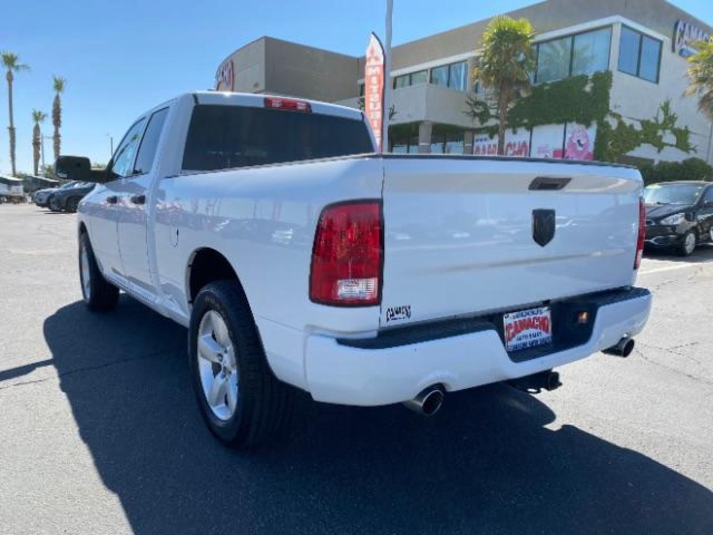 2015 WHITE Ram 1500 2WD (1C6RR6FT9FS) with an 8-Cyl 5.7 Liter engine, Automatic transmission, located at 412 Auto Vista Drive, Palmdale, 93551, (661) 945-0620, 34.592636, -118.136681 - Photo#5