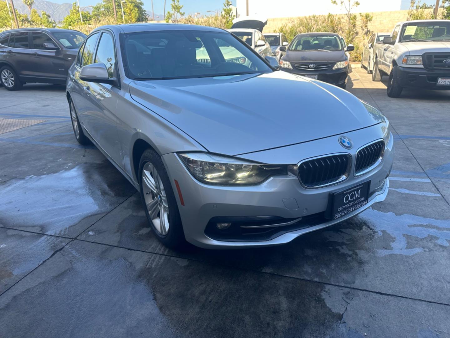 2016 Silver Metallic /Black BMW 3-Series (WBA8E3G50GN) , located at 30 S. Berkeley Avenue, Pasadena, CA, 91107, (626) 248-7567, 34.145447, -118.109398 - Navigation!! Monn-roof!! Back-up camera! Discover the 2016 BMW 328 xDrive with Navigation, Back-Up Camera, and More! Are you in the market for cheap cars or affordable cars that combine luxury, performance, and advanced features? Look no further than the 2016 BMW 328 xDrive, a remarkable vehicle - Photo#7