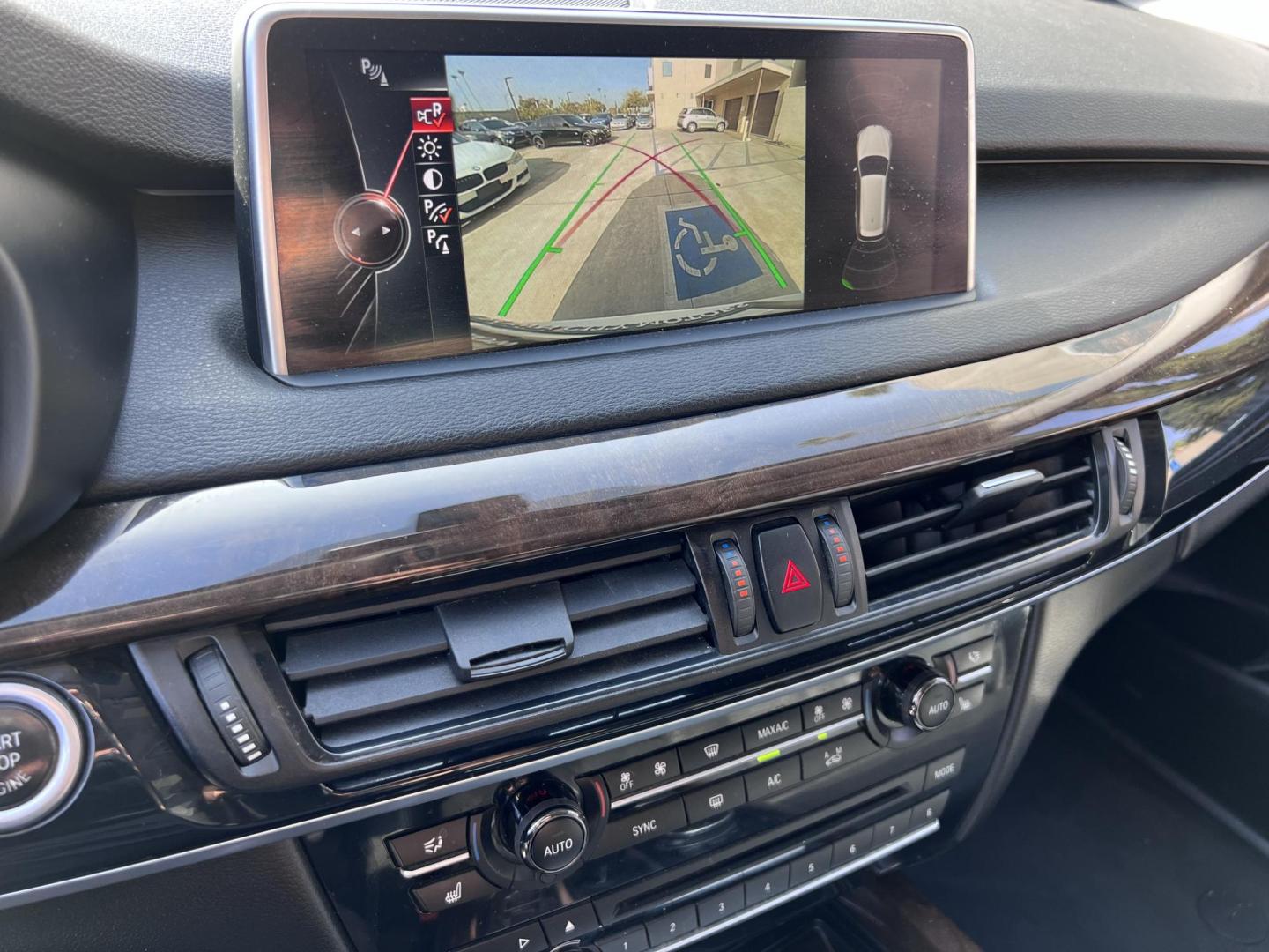 2016 Alpine White /Black BMW X5 sDrive35i (5UXKR2C54G0) with an 3.0L L6 DOHC 24V engine, 8A transmission, located at 30 S. Berkeley Avenue, Pasadena, CA, 91107, (626) 248-7567, 34.145447, -118.109398 - 2014 BMW X5 Alpine White – Luxury, Performance, and Affordable Ownership Looking for the perfect luxury SUV with premium features, world-class engineering, and flexible financing options? The 2014 BMW X5 in Alpine White is an exceptional choice for discerning buyers who value both style and sub - Photo#16