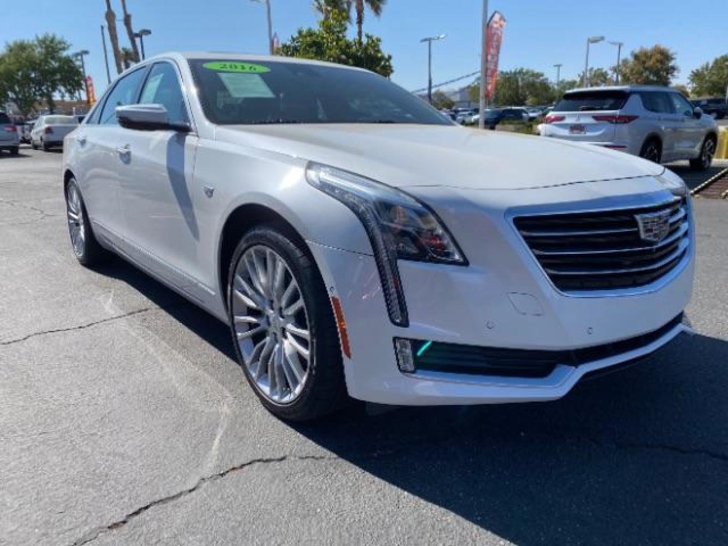 2016 WHITE Cadillac CT6 (1G6KG5R61GU) with an V6 Twin Turbo 3.0 Liter engine, Automatic 8-Spd transmission, located at 412 Auto Vista Drive, Palmdale, 93551, (661) 945-0620, 34.592636, -118.136681 - Photo#1