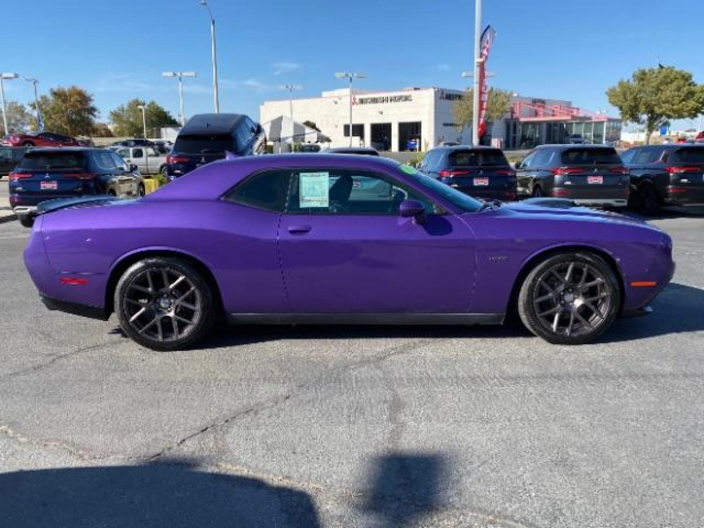 2016 PURPLE Dodge Challenger (2C3CDZBT0GH) with an V8 HEMI MDS 5.7 Liter engine, Automatic 8-Spd transmission, located at 412 Auto Vista Drive, Palmdale, 93551, (661) 945-0620, 34.592636, -118.136681 - Photo#7