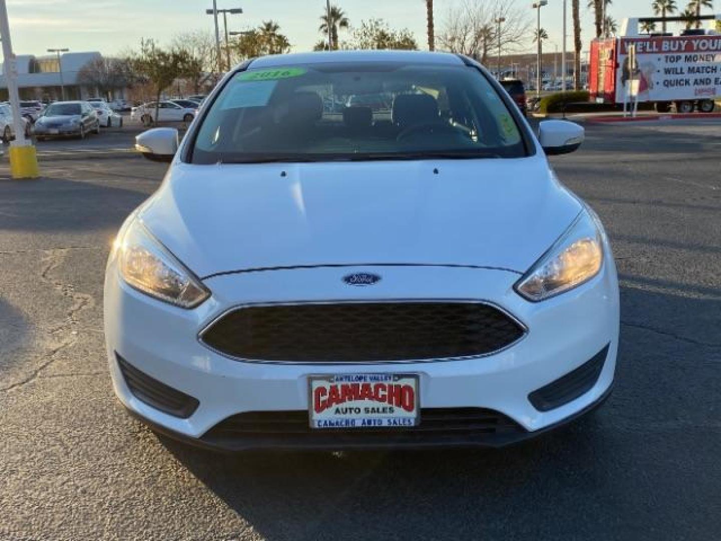 2016 WHITE Ford Focus (1FADP3K25GL) with an 4-Cyl Flex Fuel 2.0L engine, Manual 5-Spd transmission, located at 412 Auto Vista Drive, Palmdale, 93551, (661) 945-0620, 34.592636, -118.136681 - Photo#1