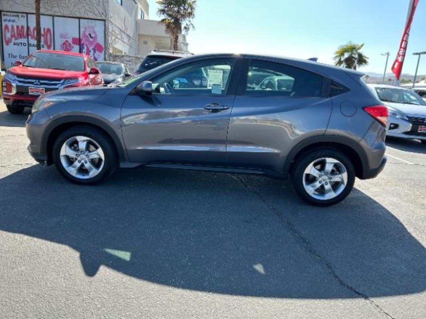 2016 GRAY Honda HR-V (3CZRU5H35GM) with an 4-Cyl i-VTEC 1.8 Liter engine, Auto CVT w/Sport Mode transmission, located at 412 Auto Vista Drive, Palmdale, 93551, (661) 945-0620, 34.592636, -118.136681 - Photo#3