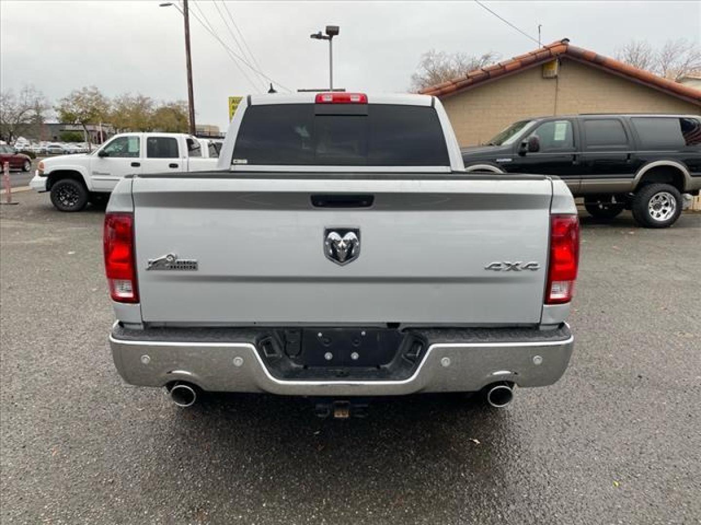 2016 Bright Silver Metallic Clear Coat RAM 1500 Big Horn (1C6RR7LM1GS) with an 3.0L EcoDiesel 3.0L Biodiesel Turbo V6 240hp 420ft. lbs. Common Rail Direct Injection engine, 8-Speed Shiftable Automatic transmission, located at 800 Riverside Ave, Roseville, CA, 95678, 916-773-4549 & Toll Free: 866-719-4393, 38.732265, -121.291039 - ECODIESEL CREW CAB 4X4 SLT BIG HORN CLEAN CARFAX - Photo#3