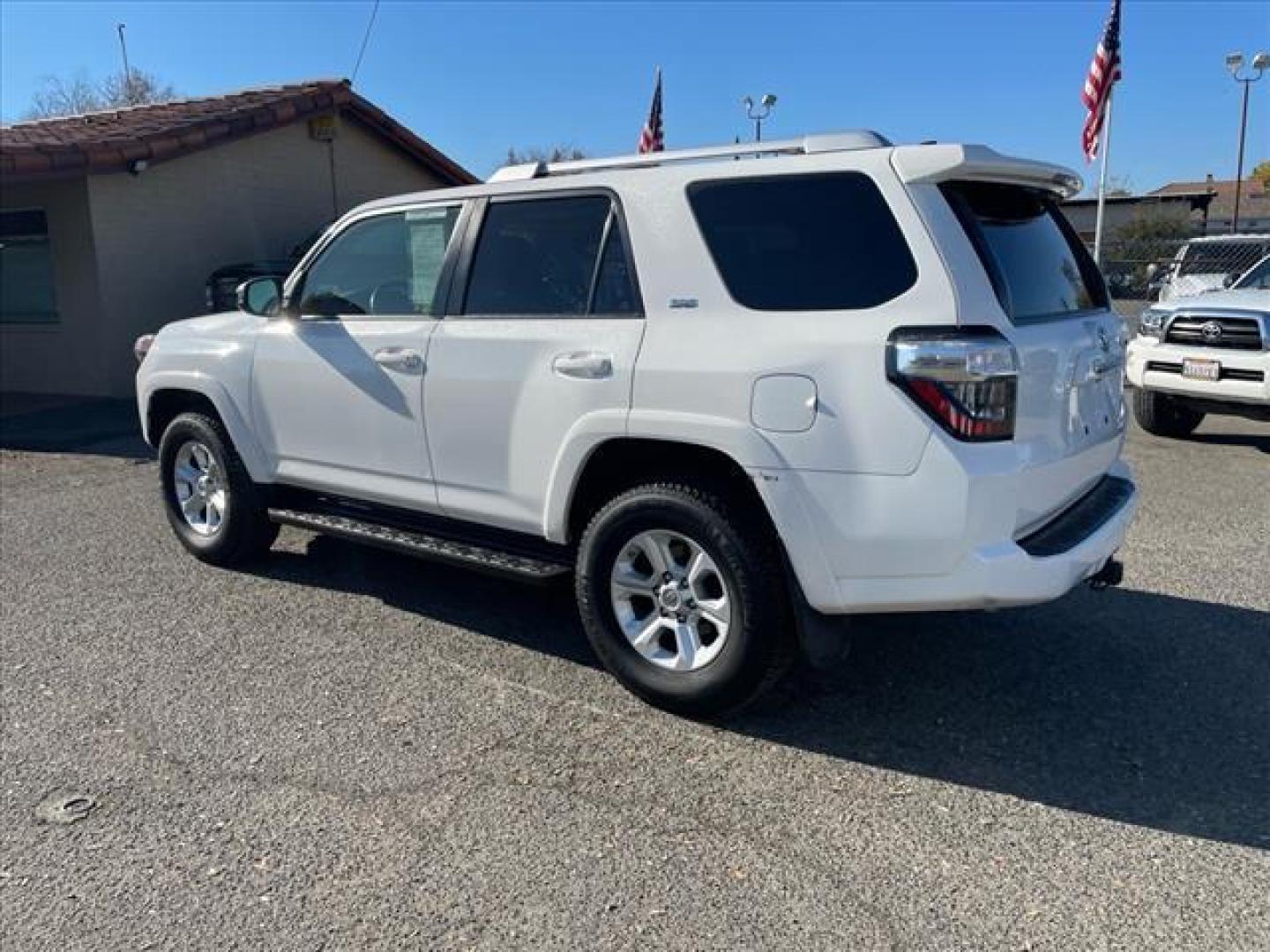 2016 Super White Toyota 4Runner SR5 (JTEBU5JR6G5) with an 4.0L 4.0L V6 270hp 278ft. lbs. Sequential Multiport Fuel Injection engine, 5-Speed Shiftable Automatic transmission, located at 800 Riverside Ave, Roseville, CA, 95678, 916-773-4549 & Toll Free: 866-719-4393, 38.732265, -121.291039 - 4X4 SR5 ONE OWNER SERVICE RECORDS ON CLEAN CARFAX - Photo#2