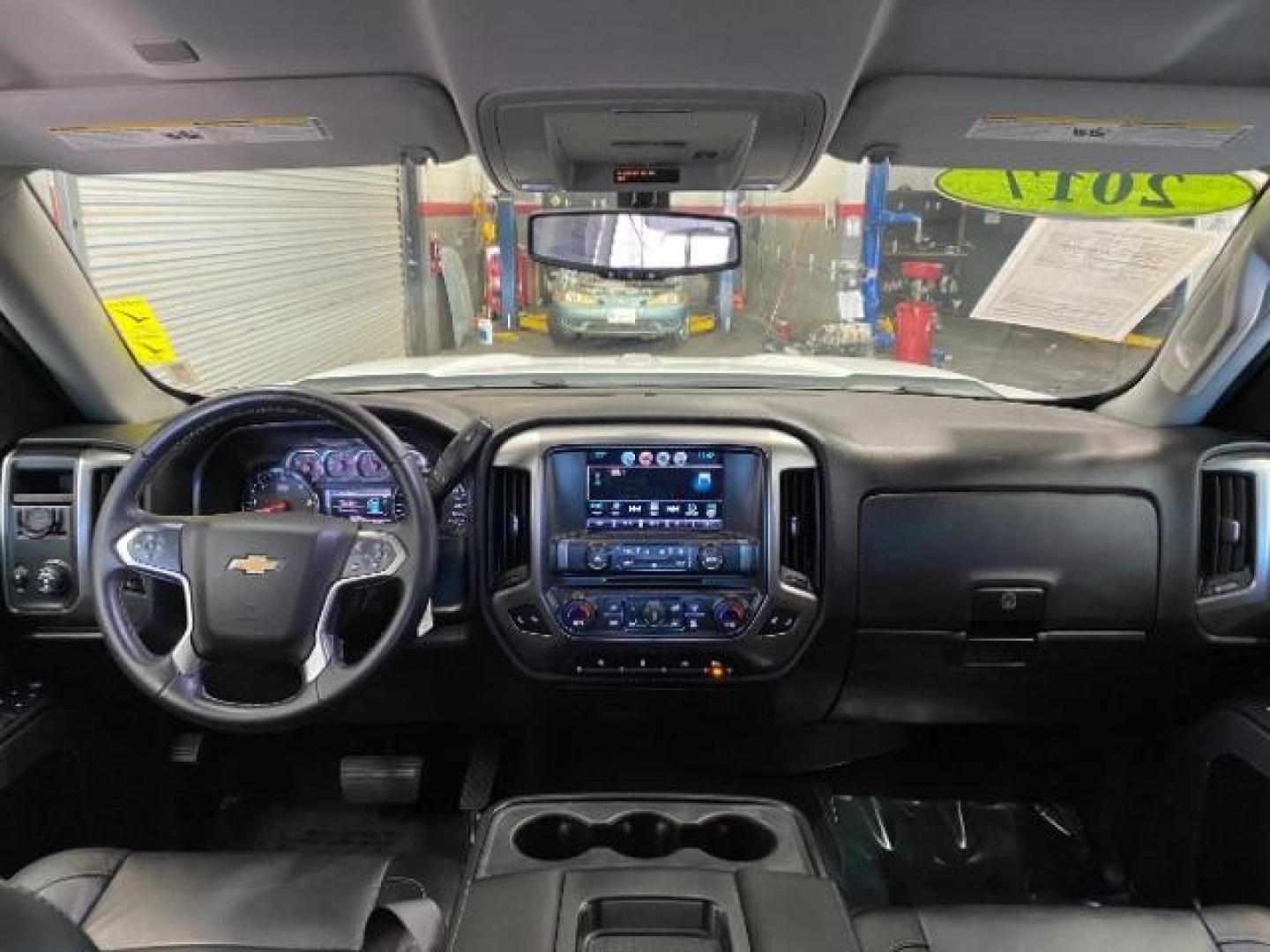 2017 WHITE Chevrolet Silverado 1500 2WD (1GCPCREC5HF) with an 8-Cyl 5.3 Liter engine, Automatic transmission, located at 412 Auto Vista Drive, Palmdale, 93551, (661) 945-0620, 34.592636, -118.136681 - Photo#18