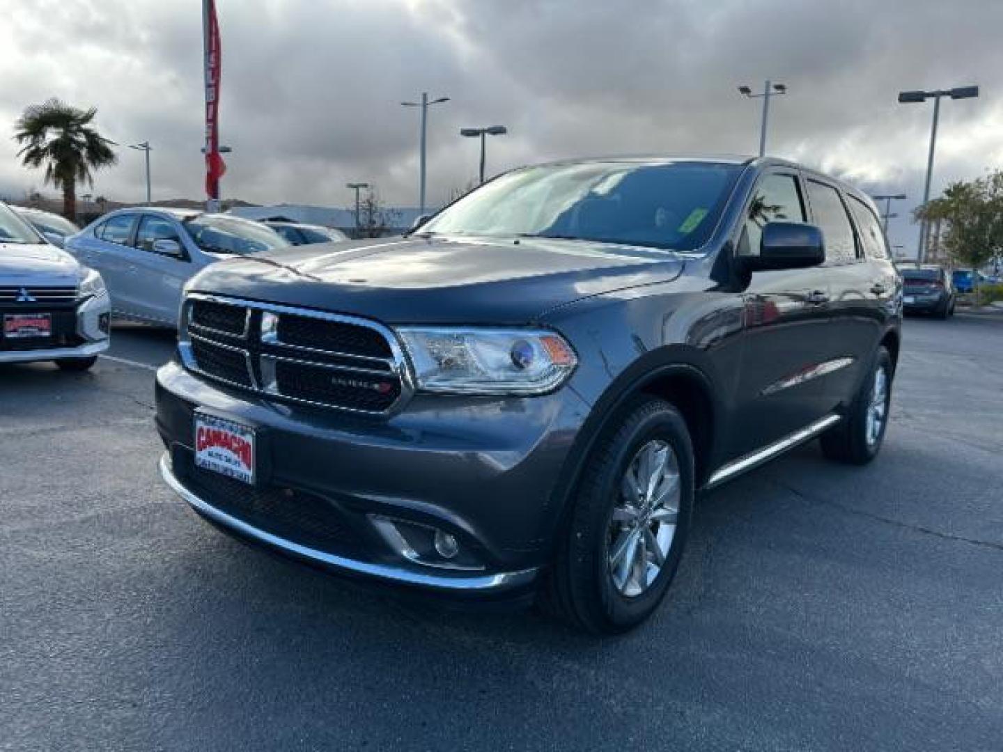 2017 GRAY Dodge Durango (1C4RDHAGXHC) with an V6 3.6 Liter engine, Automatic 8-Spd transmission, located at 412 Auto Vista Drive, Palmdale, 93551, (661) 945-0620, 34.592636, -118.136681 - Photo#3