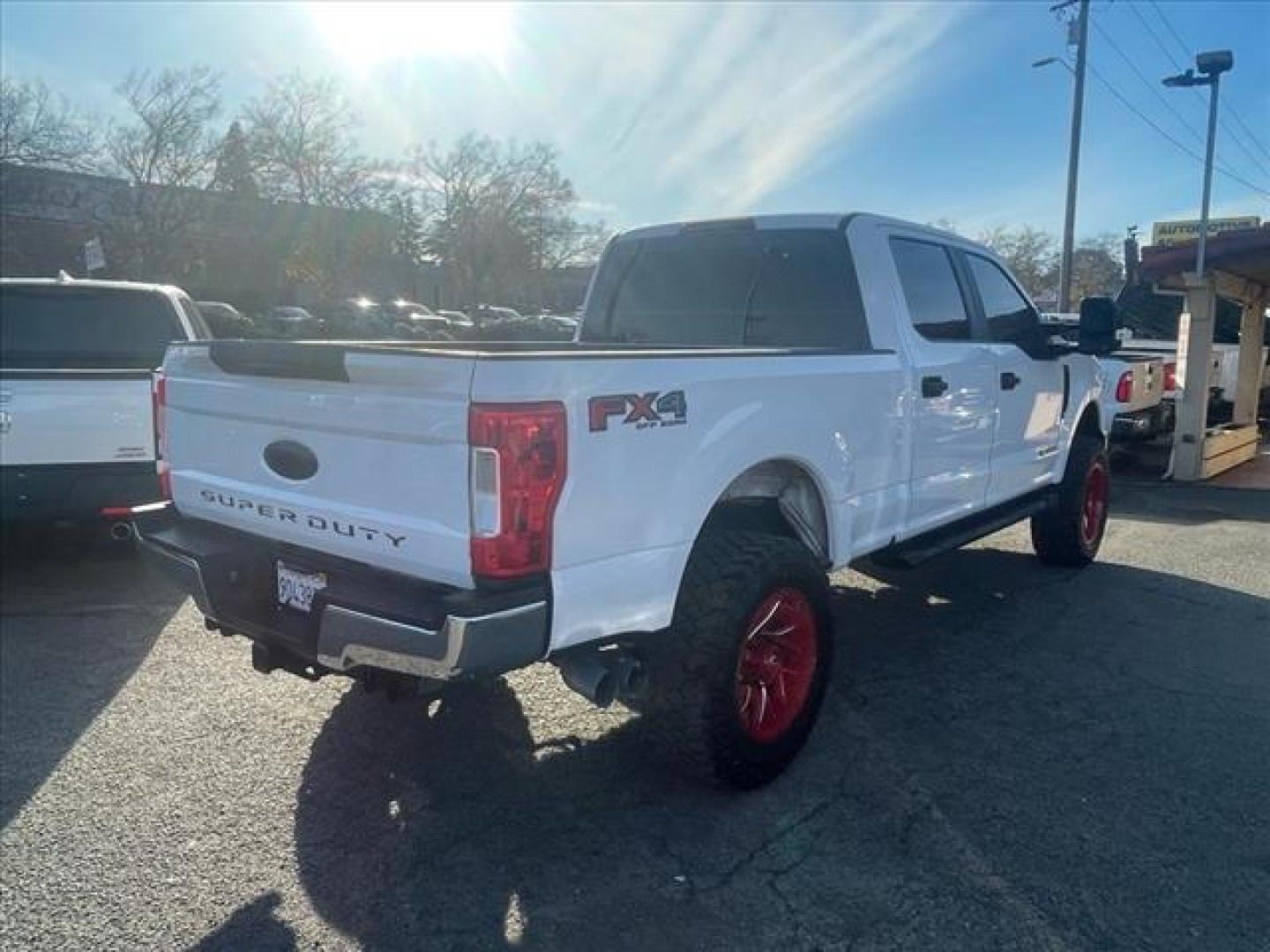 2017 Oxford White Ford F-250 Super Duty XL (1FT7W2BT7HE) with an 6.7L Power Stroke 6.7L Biodiesel Turbo V8 440hp 925ft. lbs. Common Rail Direct Injection engine, 6-Speed Shiftable Automatic transmission, located at 800 Riverside Ave, Roseville, CA, 95678, 916-773-4549 & Toll Free: 866-719-4393, 38.732265, -121.291039 - Photo#3