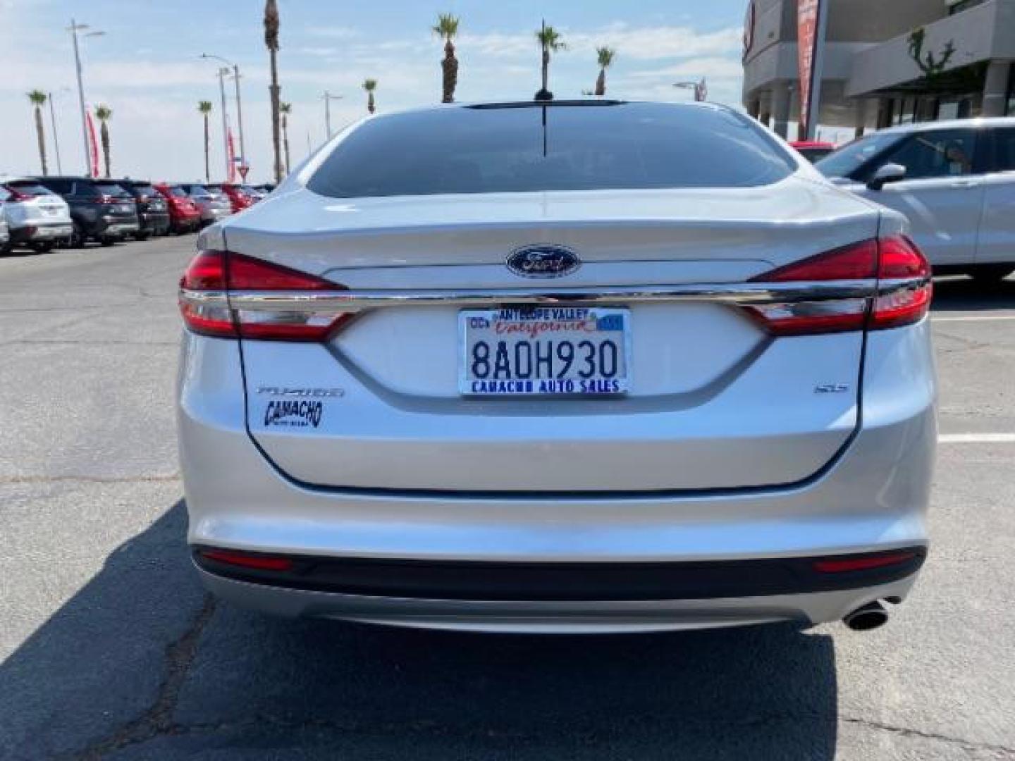 2017 SILVER Ford Fusion (3FA6P0H74HR) with an 4-Cyl 2.5 Liter engine, Auto 6-Spd SelectShift transmission, located at 412 Auto Vista Drive, Palmdale, 93551, (661) 945-0620, 34.592636, -118.136681 - Photo#5