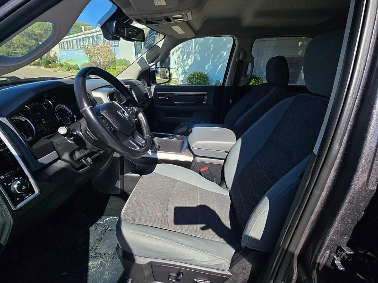 2017 GRAY Ram 1500 4WD (1C6RR7LT3HS) with an V8 HEMI 5.7 Liter engine, Automatic 8-Spd transmission, located at 246 E Walker St., Orland, 95963, (530) 865-5800, 39.747589, -122.178398 - Photo#10