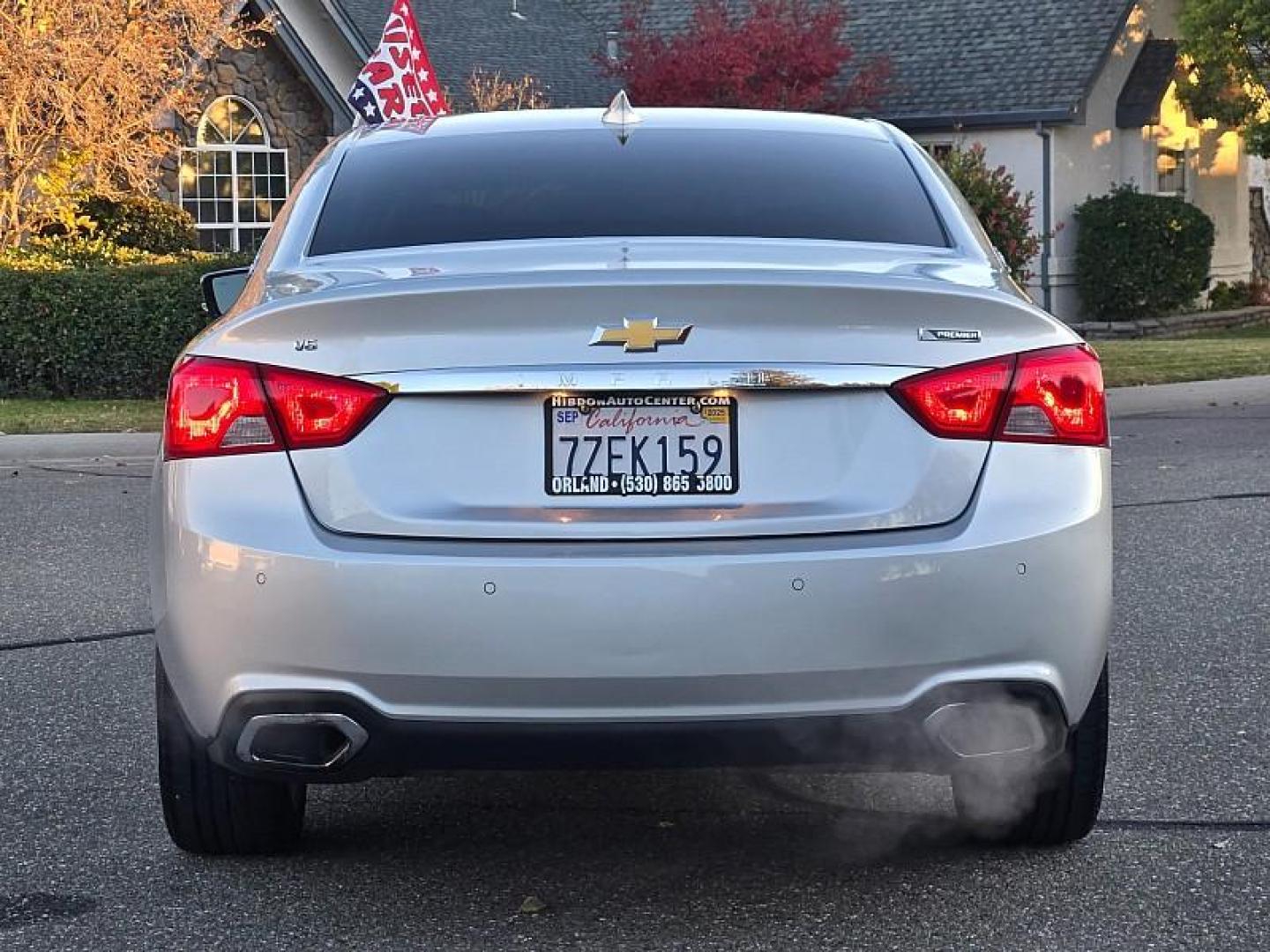 2018 SILVER Chevrolet Impala (2G1125S31J9) with an V6 Flex Fuel 3.6 Liter engine, Auto 6-Spd Overdrive transmission, located at 246 E Walker St., Orland, 95963, (530) 865-5800, 39.747589, -122.178398 - Photo#6