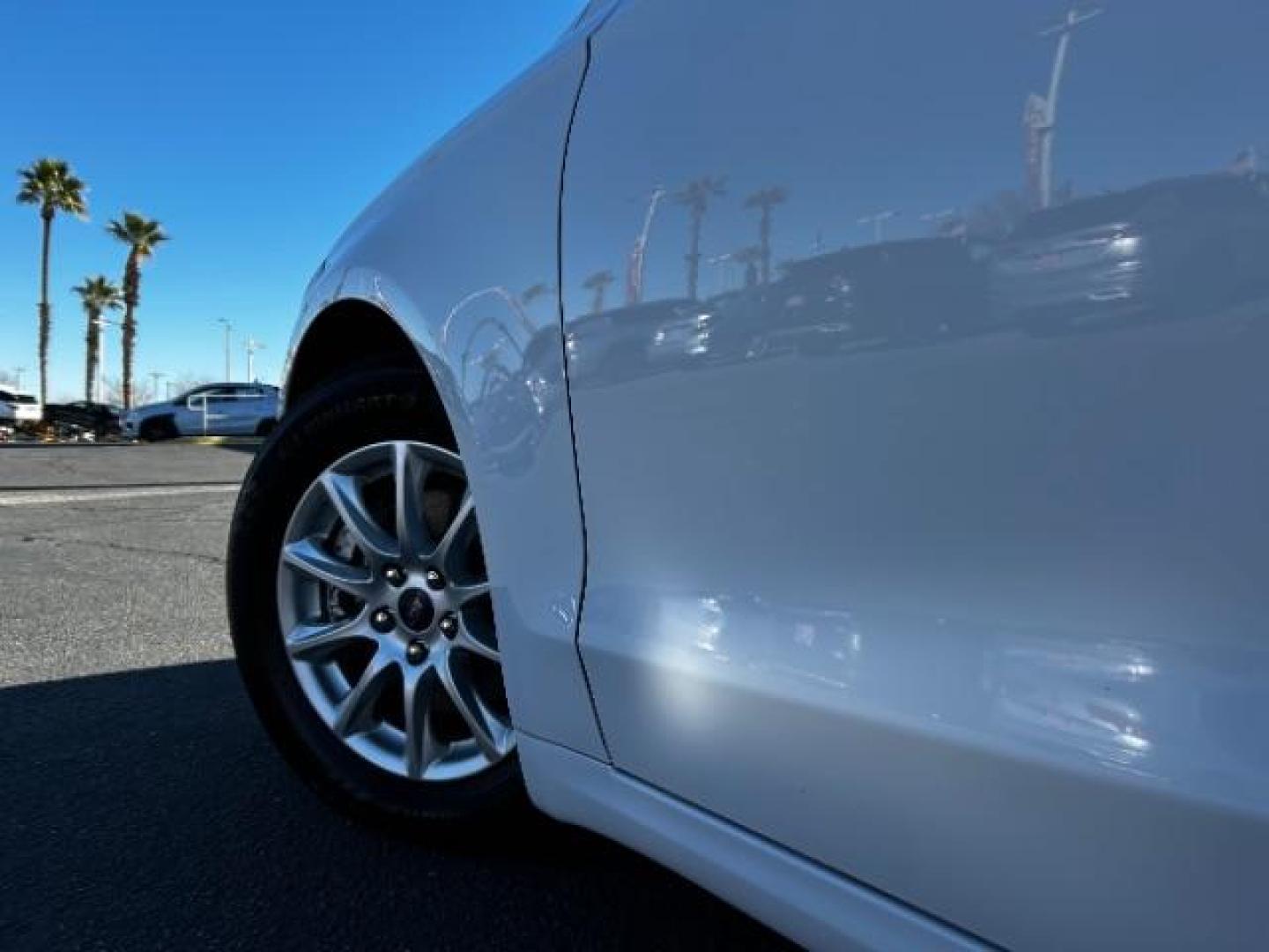 2018 WHITE Ford Fusion (3FA6P0G71JR) with an 4-Cyl 2.5 Liter engine, Automatic 6-Spd w/SelectShift transmission, located at 412 Auto Vista Drive, Palmdale, 93551, (661) 945-0620, 34.592636, -118.136681 - Photo#10