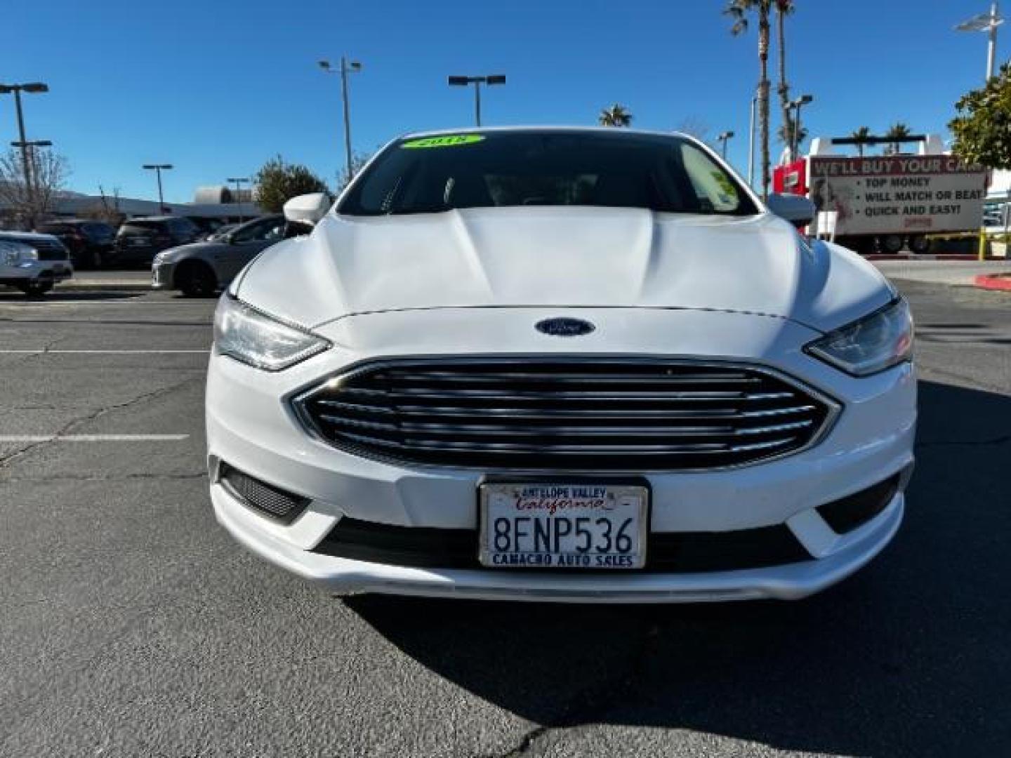 2018 WHITE Ford Fusion (3FA6P0G71JR) with an 4-Cyl 2.5 Liter engine, Automatic 6-Spd w/SelectShift transmission, located at 412 Auto Vista Drive, Palmdale, 93551, (661) 945-0620, 34.592636, -118.136681 - Photo#1