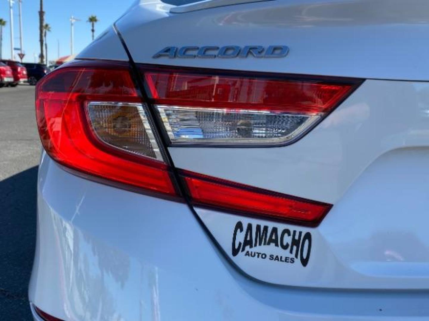 2018 WHITE Honda Accord Sedan (1HGCV1F31JA) with an 4-Cyl i-VTEC Turbo 1.5 Liter engine, Auto CVT w/Sport Mode transmission, located at 412 Auto Vista Drive, Palmdale, 93551, (661) 945-0620, 34.592636, -118.136681 - Photo#15