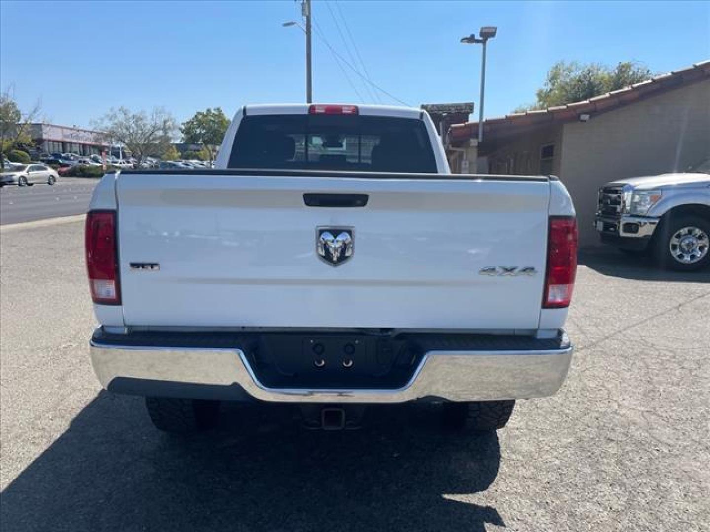 2018 Bright White Clear Coat RAM 2500 SLT (3C6UR5DL8JG) with an 6.7L Cummins 6.7L Diesel Turbo I6 350hp 660ft. lbs. Common Rail Direct Injection engine, Automatic transmission, located at 800 Riverside Ave, Roseville, CA, 95678, 916-773-4549 & Toll Free: 866-719-4393, 38.732265, -121.291039 - CUMMINS DIESEL CREW CAB 4X4 SLT GOOSE NECK CLEAN CARFAX - Photo#3