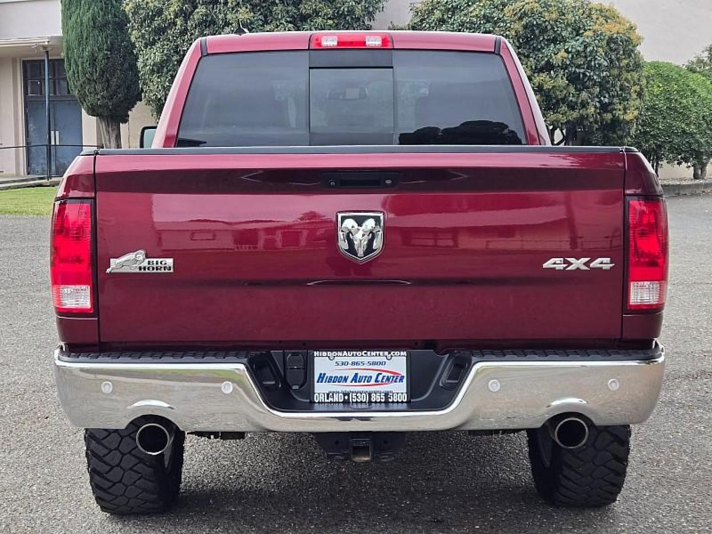 2018 RED Ram 1500 4WD (1C6RR7LT5JS) with an V8 HEMI 5.7 Liter engine, Automatic 8-Spd transmission, located at 246 E Walker St., Orland, 95963, (530) 865-5800, 39.747589, -122.178398 - Photo#6