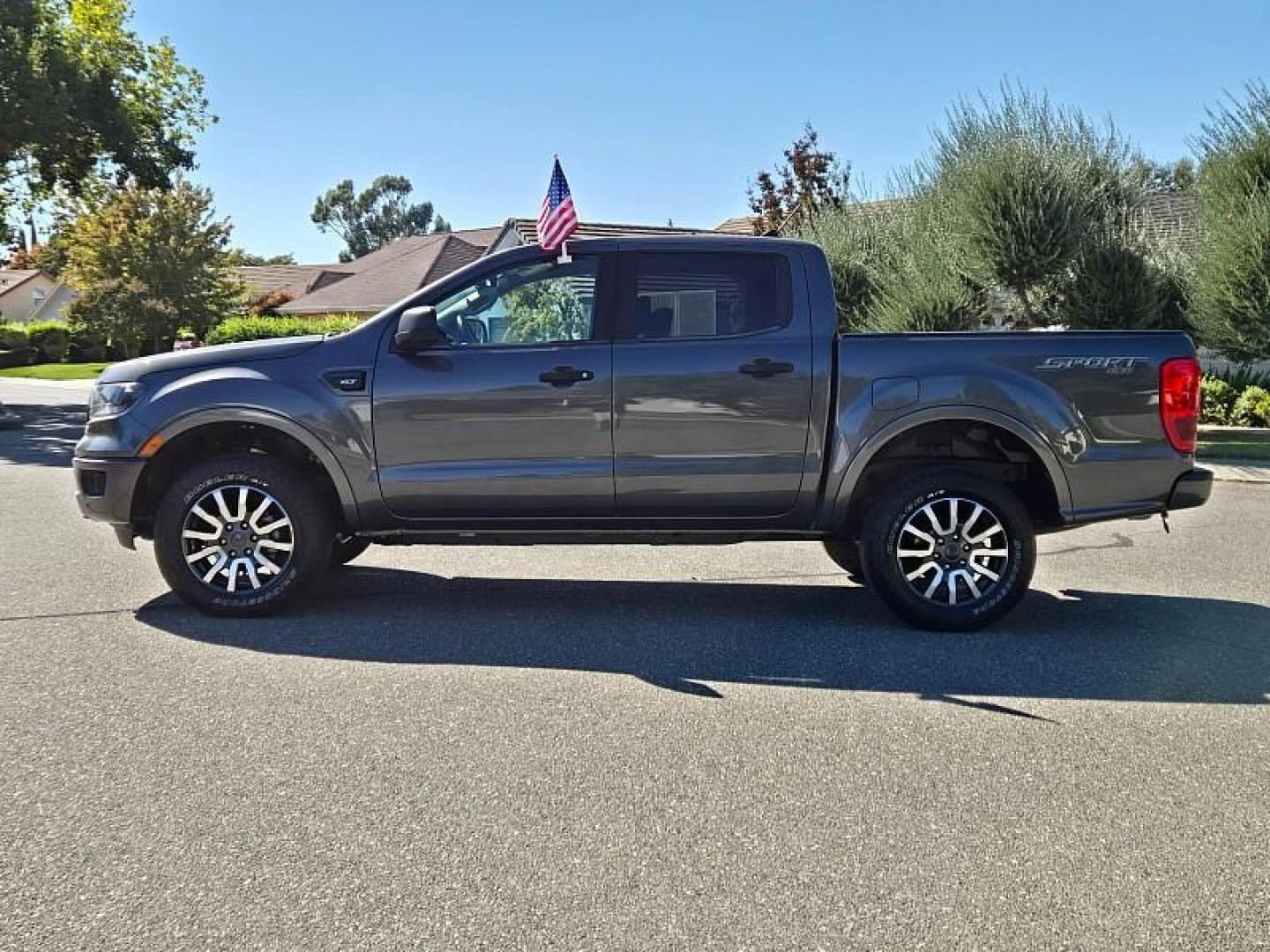 2019 GRAY Ford Ranger 4WD (1FTER4FHXKL) with an 4-Cyl EcoBoost 2.3 Liter engine, Automatic 10-Spd w/SelectShift transmission, located at 246 E Walker St., Orland, 95963, (530) 865-5800, 39.747589, -122.178398 - Photo#3