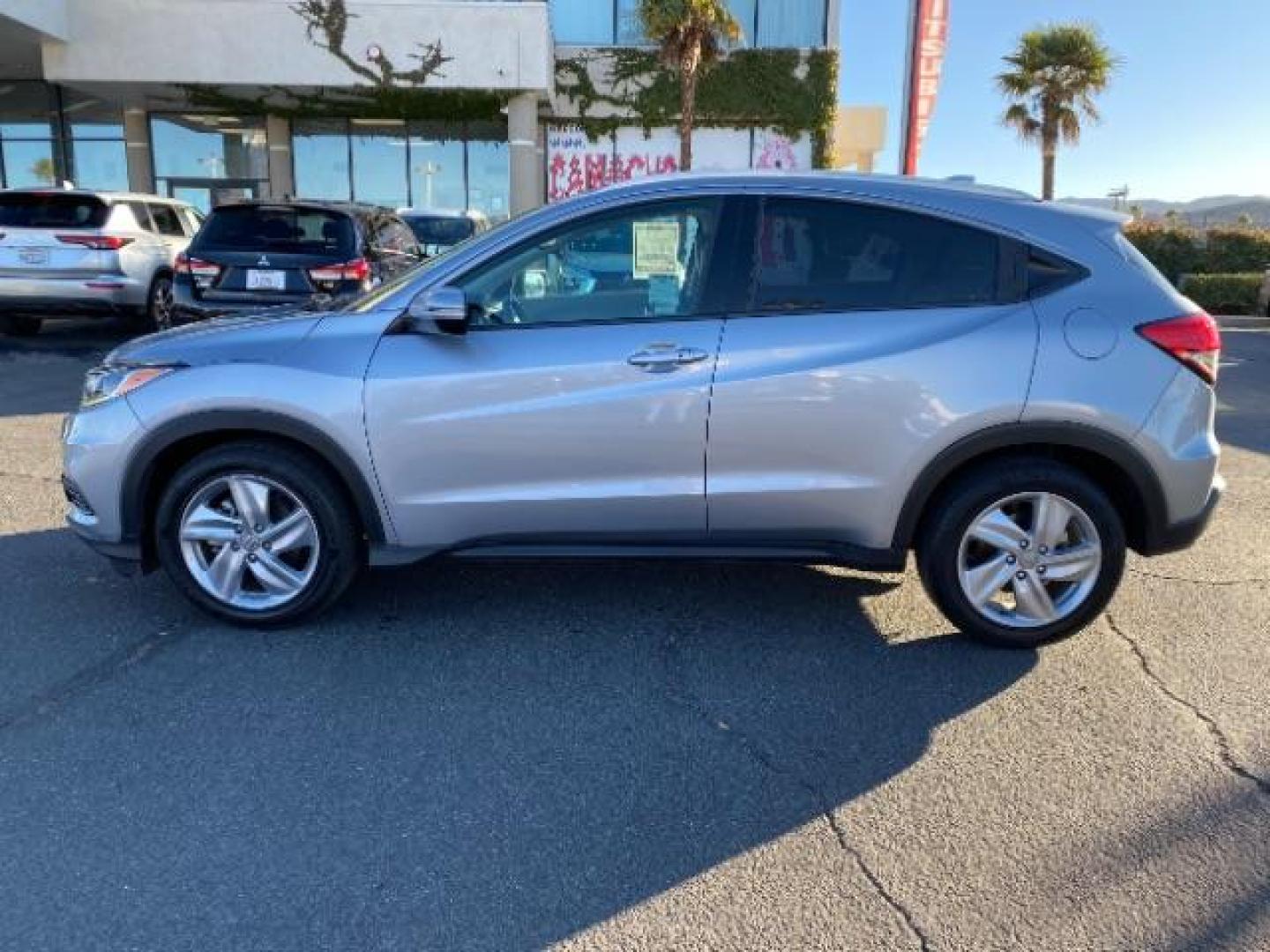 2019 GRAY Honda HR-V (3CZRU5H74KM) with an 4-Cyl i-VTEC 1.8 Liter engine, Automatic CVT w/Sport Mode transmission, located at 412 Auto Vista Drive, Palmdale, 93551, (661) 945-0620, 34.592636, -118.136681 - Photo#3